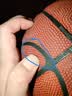 斯伯丁（SPALDING）防尘皮革室外神器7号专业比赛吸湿防滑耐磨成人青少年篮球 实拍图