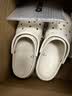 卡骆驰（CROCS）贝雅云彩女士洞洞鞋户外休闲鞋|208186 冬日白-11S(含智必星) 40 (260mm) 尺码偏小，建议选大一码 实拍图