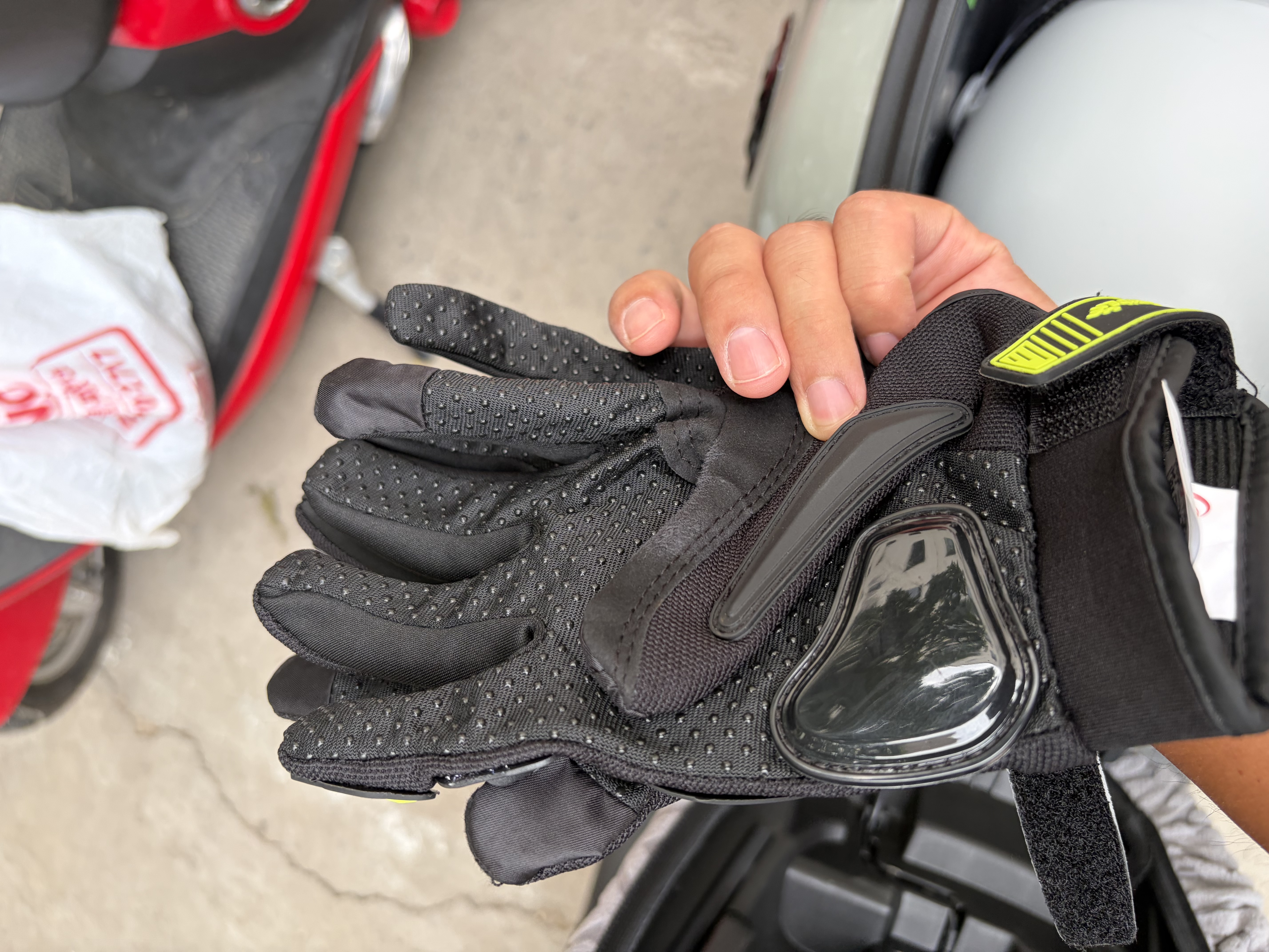 BIKEBROS摩托车骑行手套四季防摔耐磨赛车触屏夏季机车装备 绿色L码 实拍图