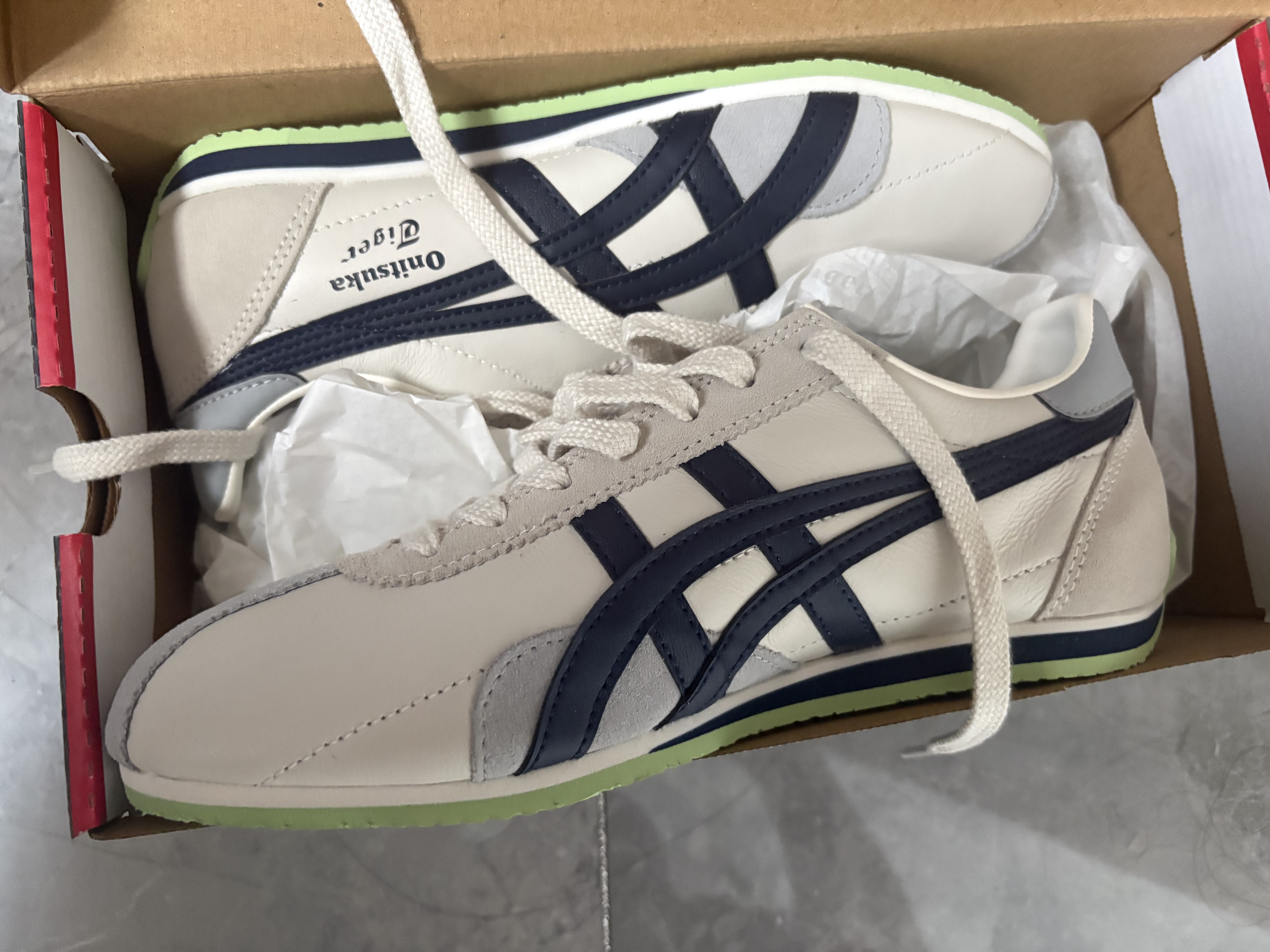 Onitsuka Tiger鬼塚虎男女款中性鞋子复古舒适运动休闲鞋男RUNSPARK 米色/深蓝色-103 38 实拍图