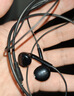 纽曼（Newmine）【TOP榜】NM-LK06 半入耳式线控有线耳机 手机耳机 音乐耳机 3.5mm接口 电脑笔记本手机适用 黑色 实拍图
