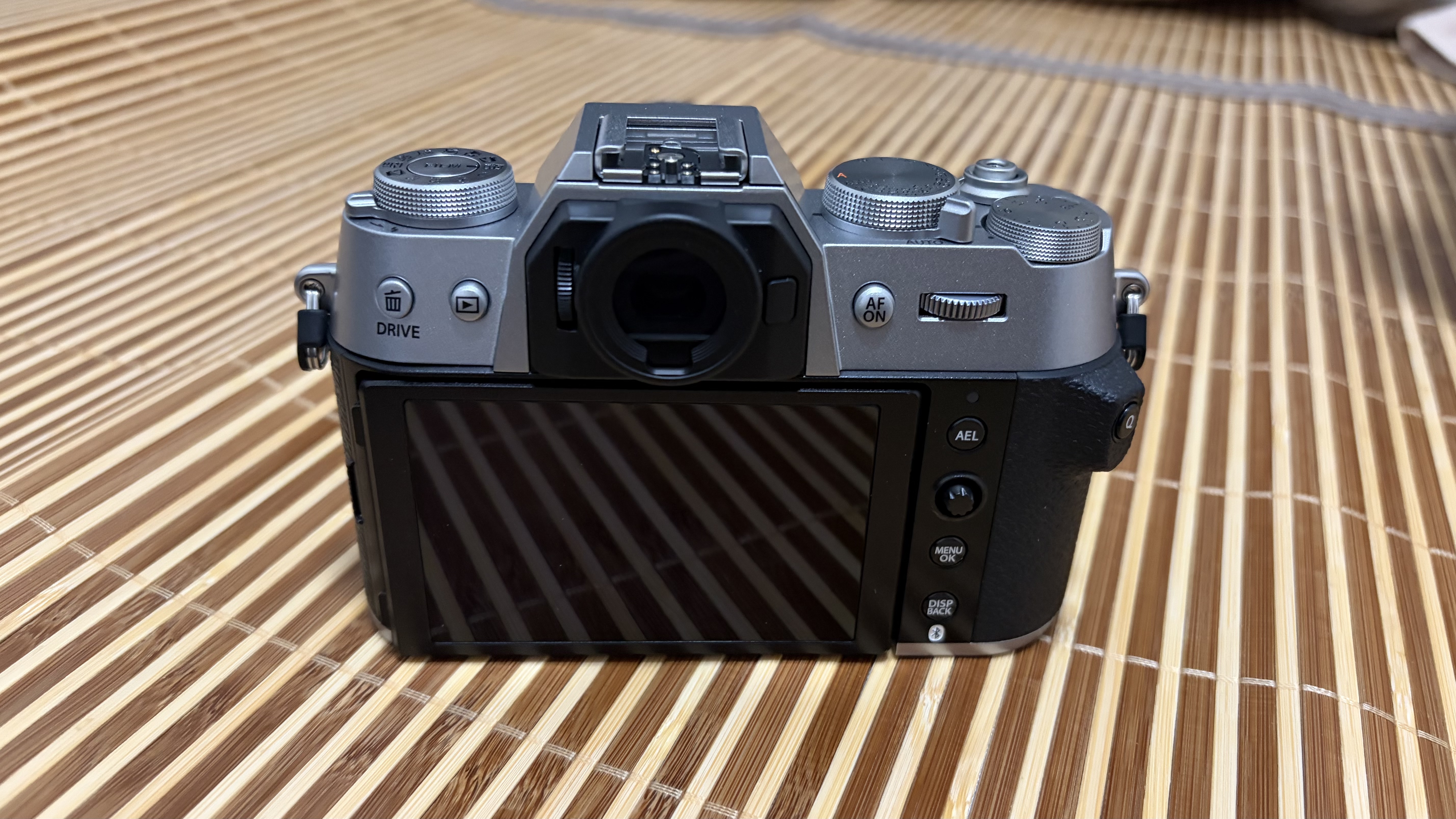 富士（FUJIFILM）X-T50/XT50 微单相机 套机（16-50mm镜头）4020万像素 7档五轴防抖 20款胶片模拟 浩瀚银 实拍图