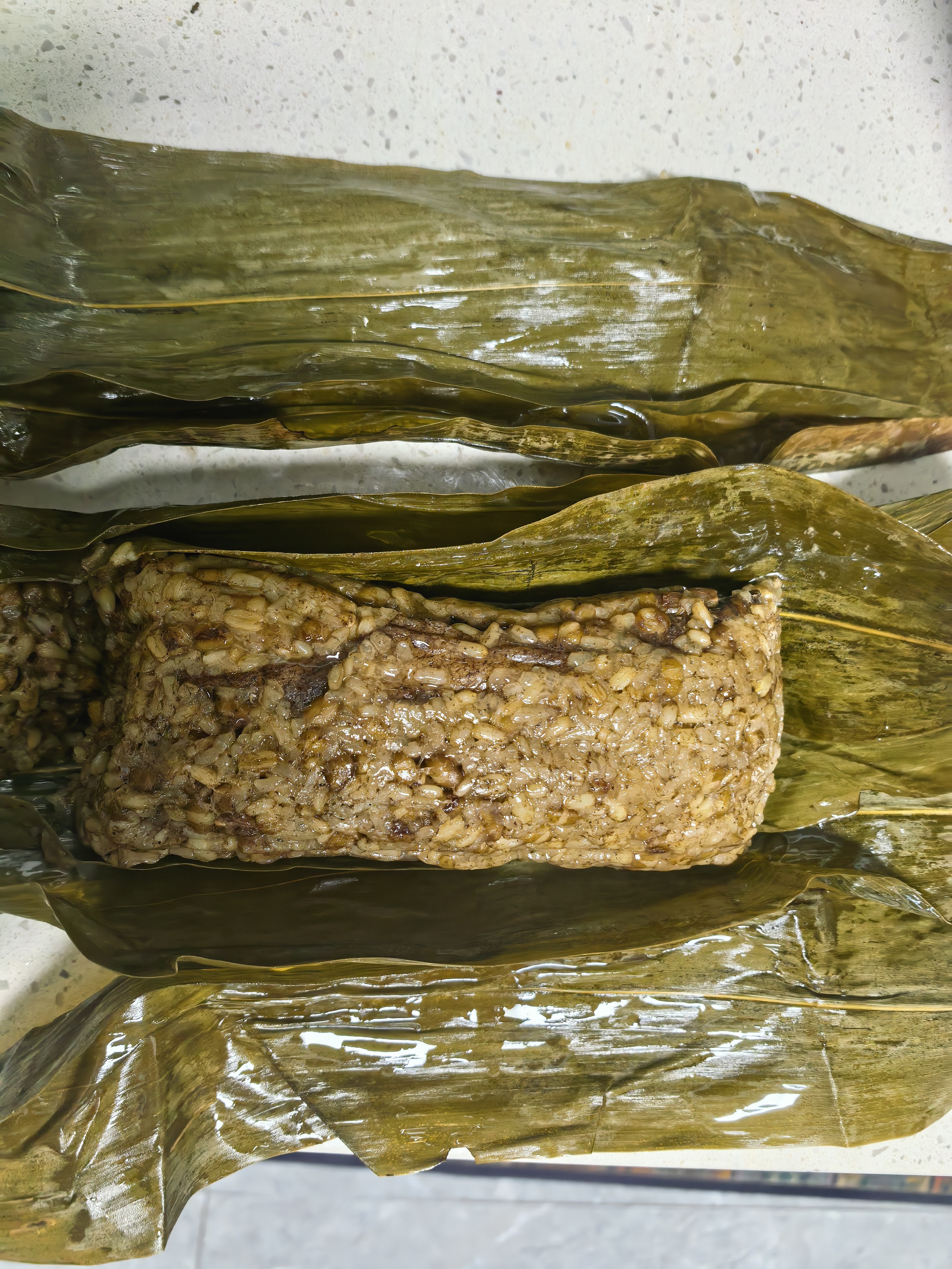 苏泊尔（SUPOR） 平底锅 不粘锅家用牛排煎锅火红点无油烟炒菜锅电磁炉燃气灶通用 2-5人适用 直径 28cm 实拍图