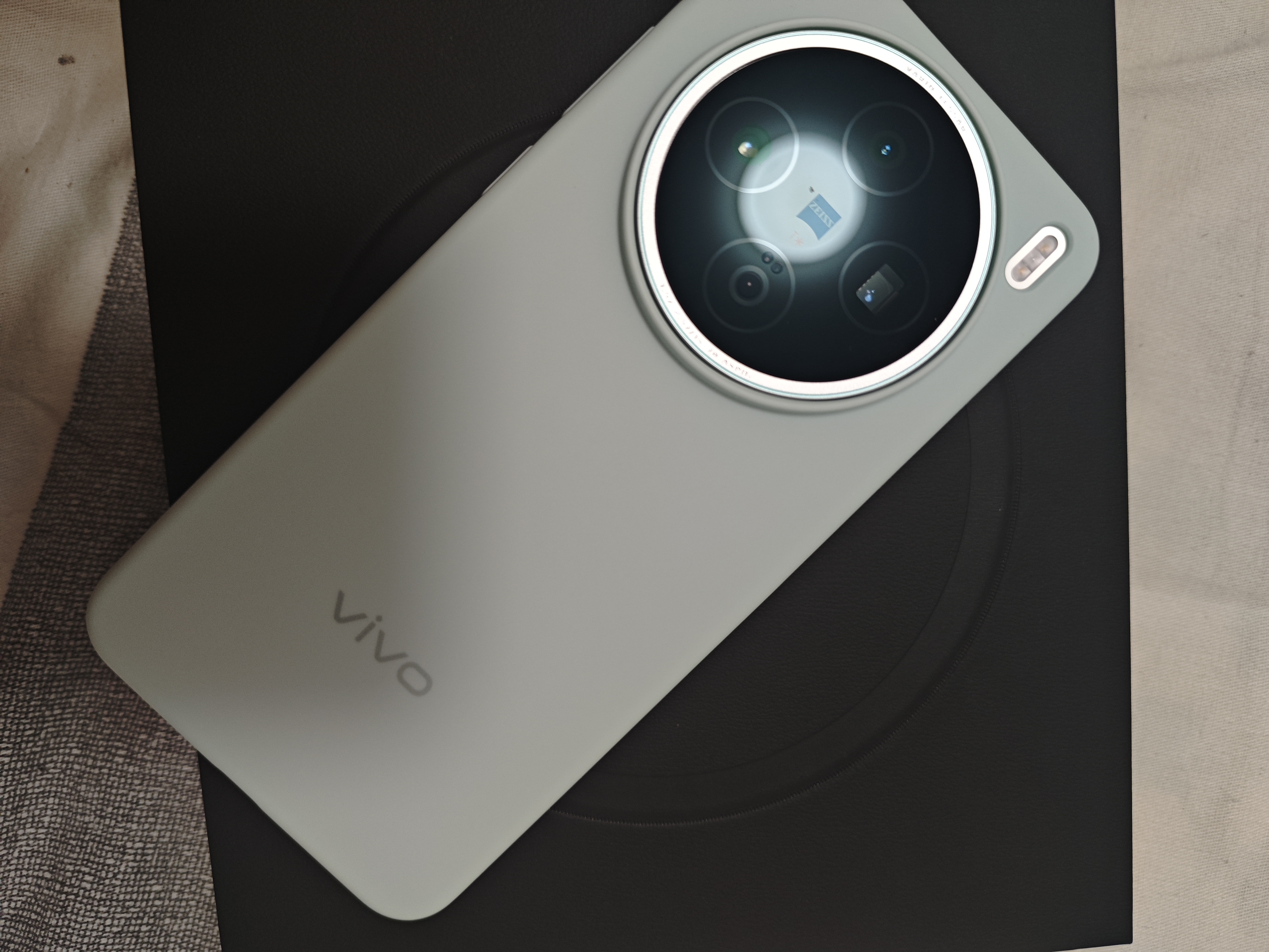vivo全网底价国补后--快来抢购 X200s 16GB+512GB 薄荷蓝 实拍图
