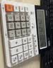 晨光文具热门商品 电脑按键语音款计算器 12位大屏显示计算机 财务金融计算专用 白色 ADG981B4 实拍图