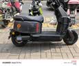 雅迪E30Plus电动摩托车【可分期购买】72V23Ah长续航1200W大动力高端外卖两轮电动车电瓶车 龙吟灰 实拍图