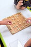 得力（deli）木连盘中国象棋质感实木折叠棋盘防泼水易收纳桌游开学露营小号 实拍图