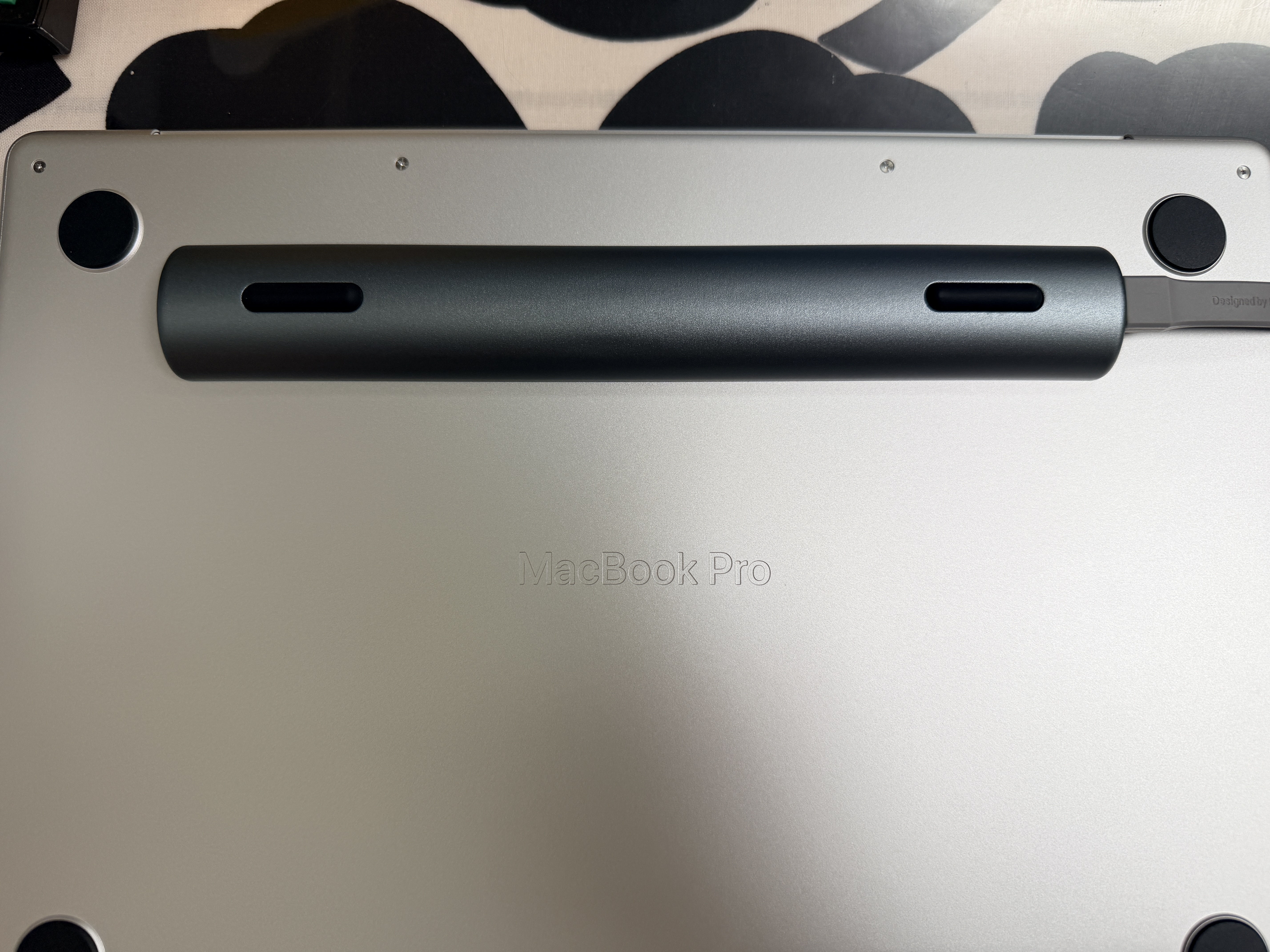 Olive LeafMacbook硬盘扩容外置雷电4/5/3固态系统启动盘u盘ssd存储闪存苹果M5/m4/m2/m3/m1英特尔家用 Seamless Pro SSD(40Gbps） 2TB 雷电3 实拍图