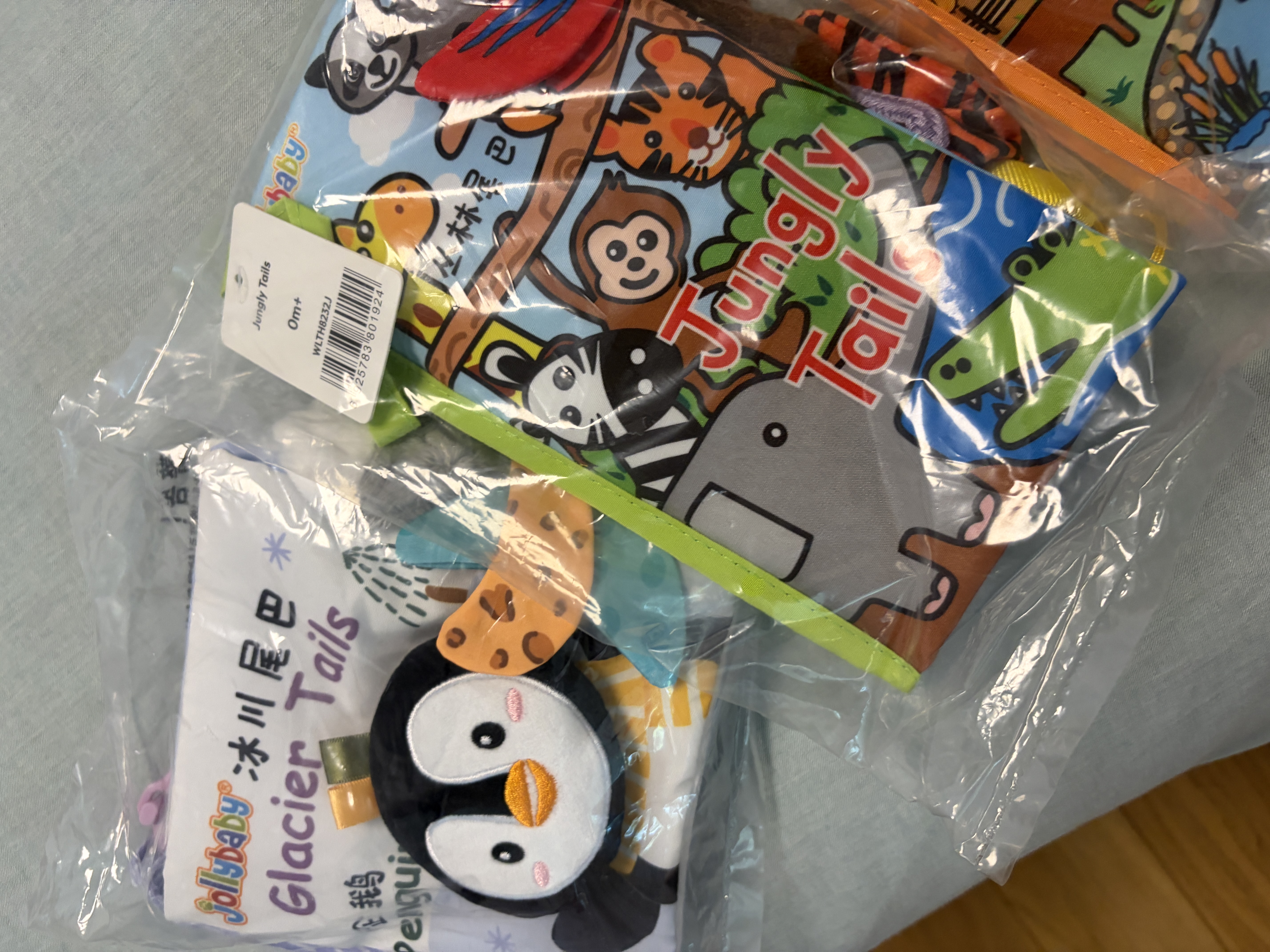 jollybaby尾巴布书婴幼儿可啃咬撕不烂0-18个月早教益智玩具书新生儿礼盒 【丛林+农场+冰川】热卖三本组合装1 实拍图