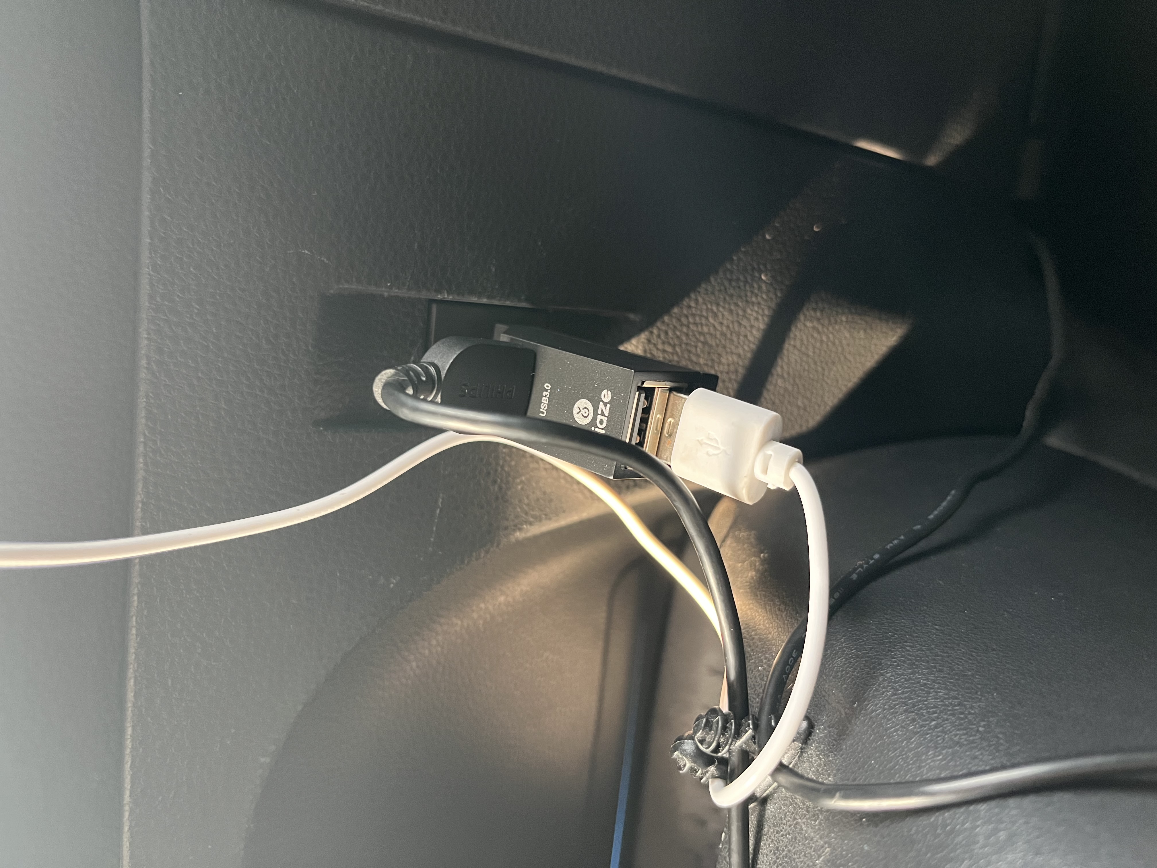 毕亚兹 USB3.0分线器多接口HUB集线器笔记本电脑一拖三USB数据延长线转换器三合一扩展转接头拓展U盘外接 实拍图
