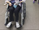 怡辉（YIHUI）轮椅轻便折叠老人专用出行年轻人骨折小型便携式铝合金手动可自推 实拍图