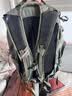 GREGORY格里高利 NANO蜂鸟 男女旅行户外徒步背包登山包通勤双肩背包18L 18L-火焰绿 实拍图