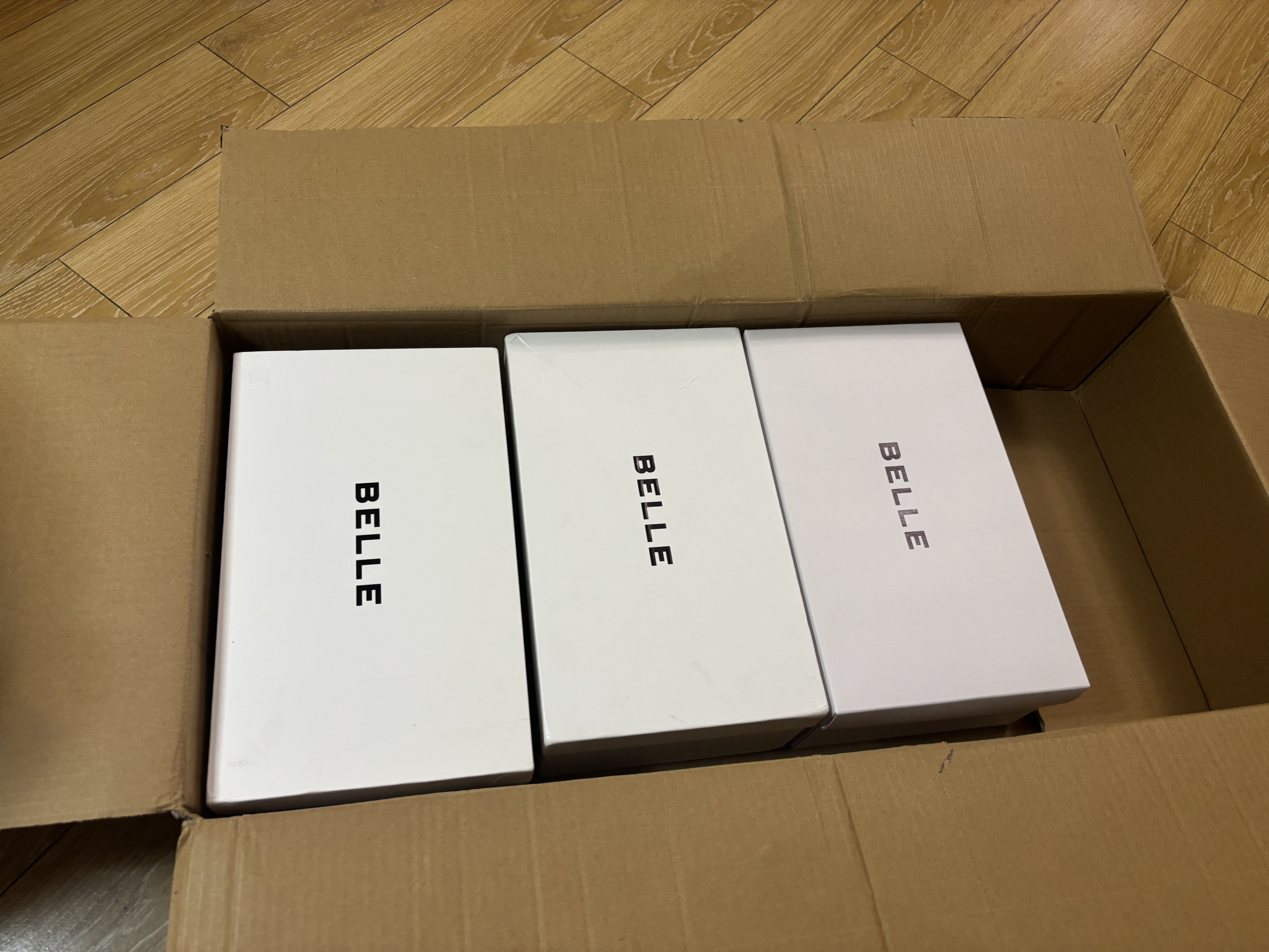 百丽（Belle）跳跳糖德训鞋2026春季新款舒适轻盈运动鞋休闲鞋B2432AM6预售 红色 38 (240mm) 实拍图