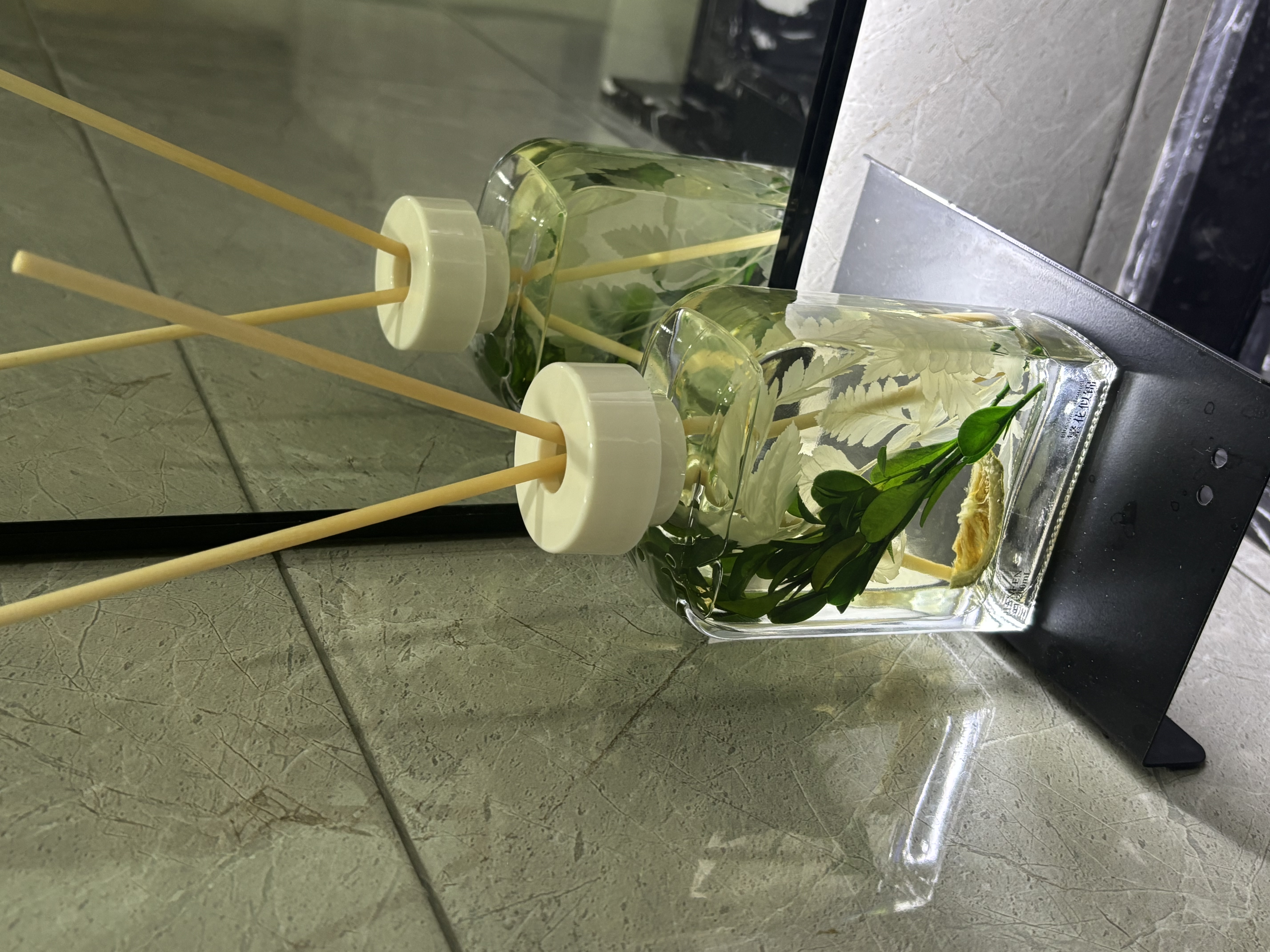 点氛无火香薰精油室内持久香氛高级香水无火家用房间卫生间客厅专用 【青柠柑橘】鲜活柑橘香·200mL 实拍图