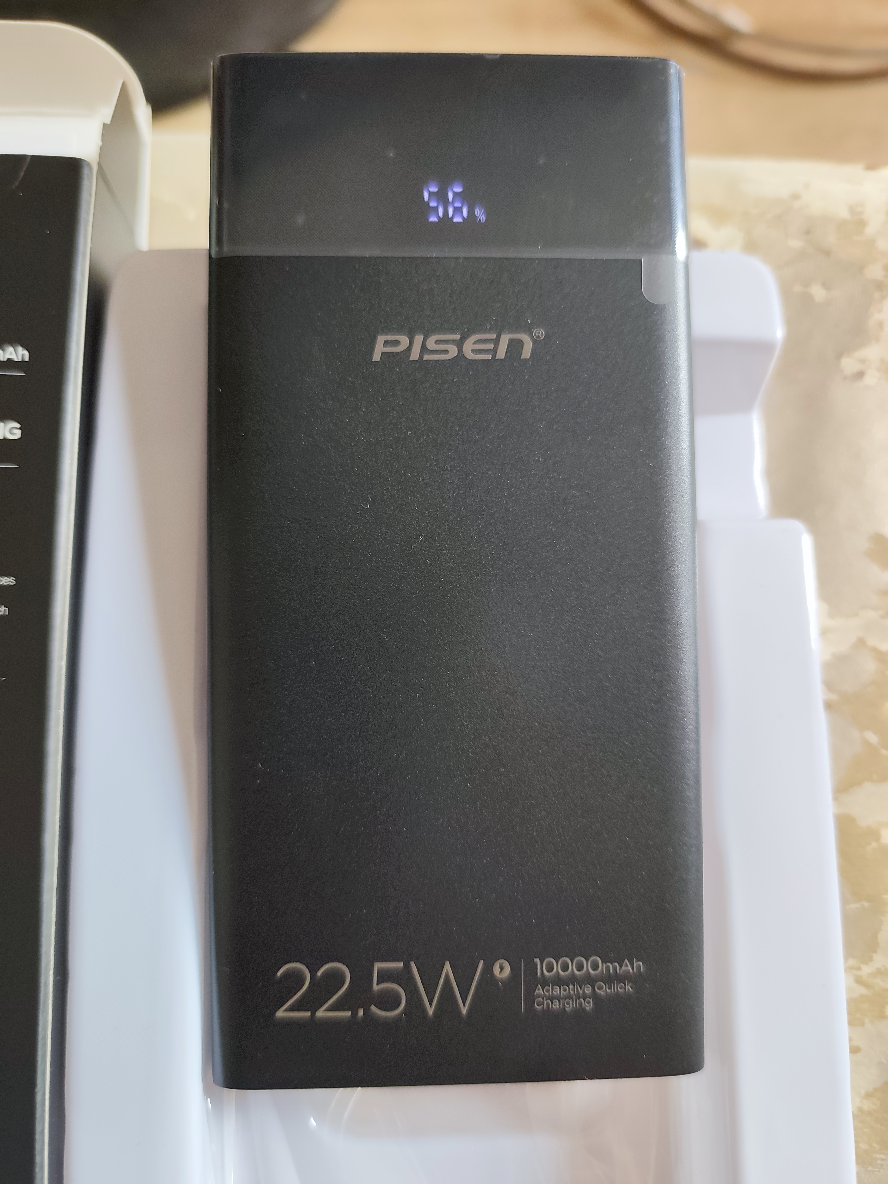 品胜（PISEN）【3C认证充电宝】 可上飞机快充电宝随身充便携移动电源快充充电宝移动电源适用于苹果华为安卓 10000毫安数显大屏22.5W快充【魔幻黑】 实拍图