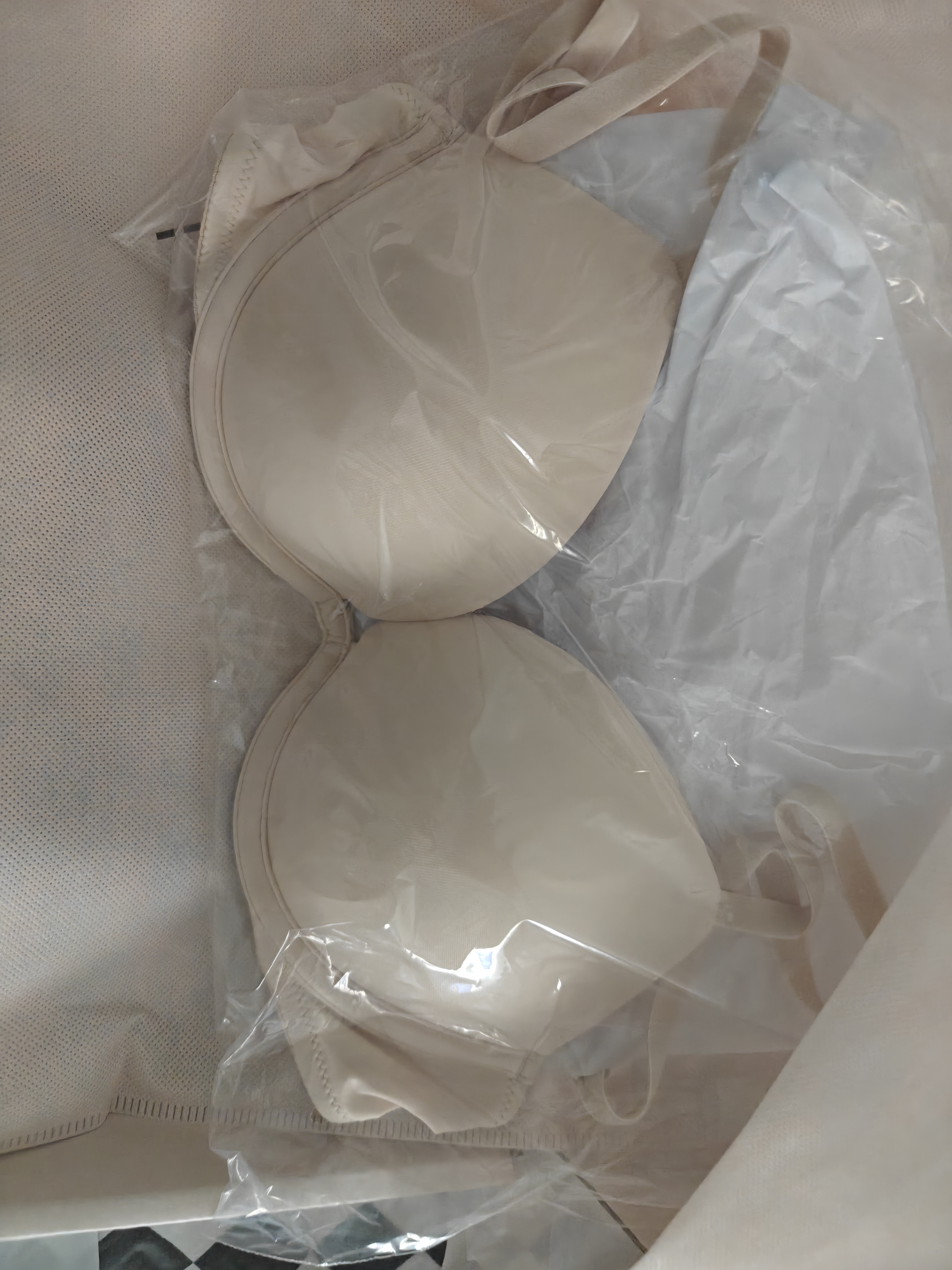 维多利亚的秘密 维密PINK 小胸聚拢显大美背圆盘胸外扩无痕文胸内衣2805女夏季 2ZUO黑色 11202805 70B （32B） 实拍图