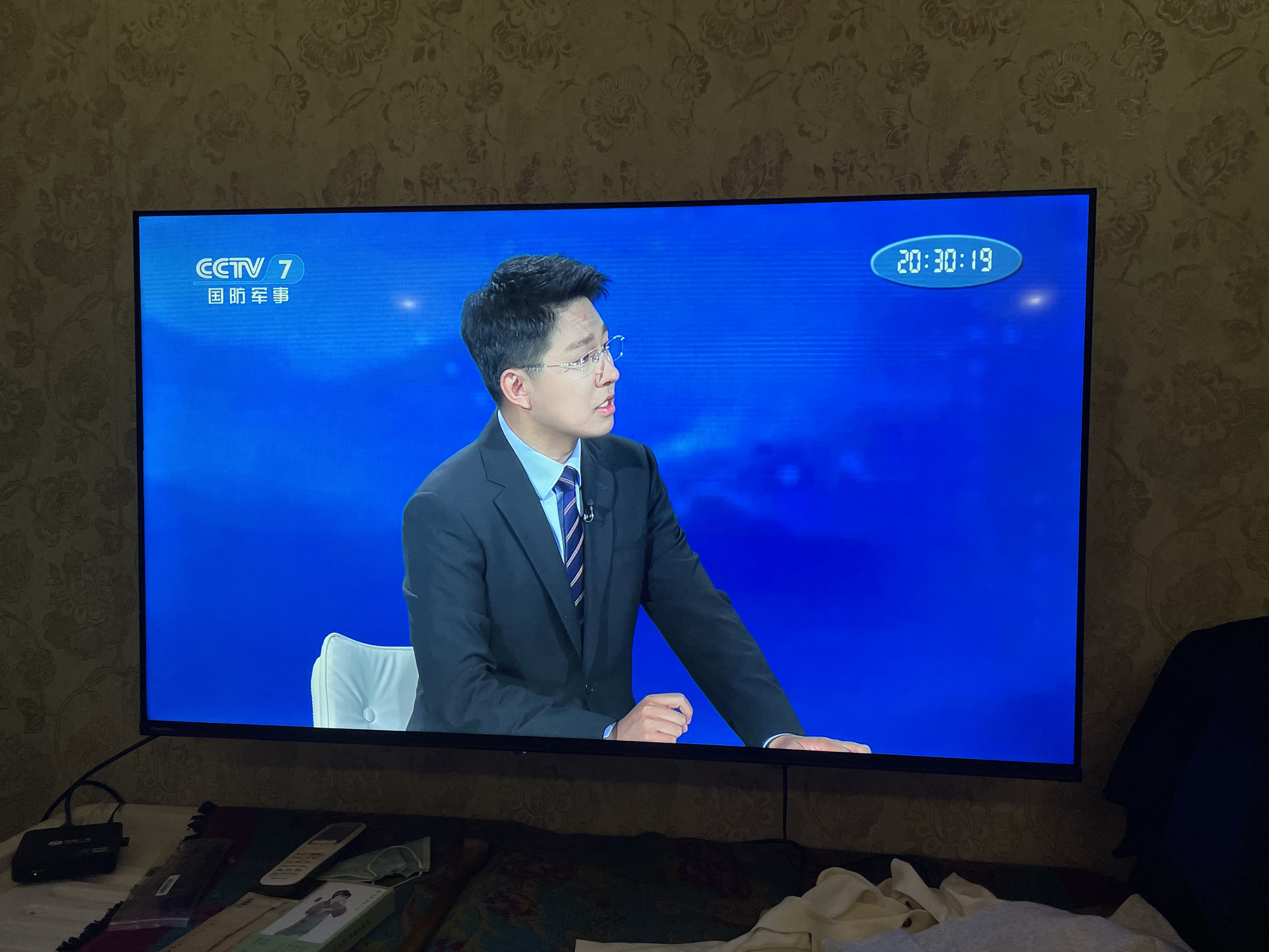 海信电视D30QD 50英寸 高清画质 低蓝光无屏闪 一级能效 节能省电 实拍图