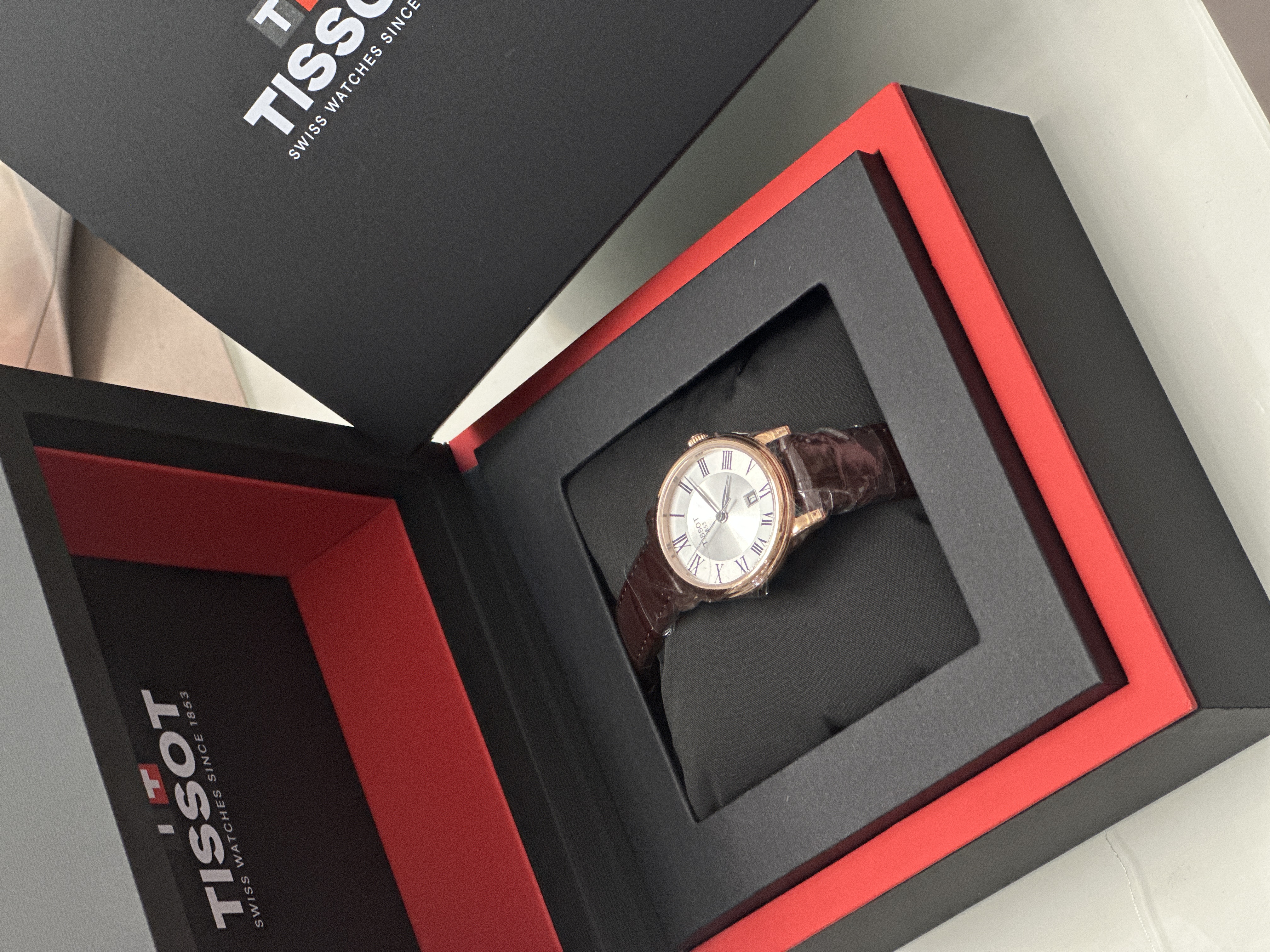 天梭（TISSOT）【官方授权店】 瑞士手表 新款卡森臻我系列1853石英小美人女表 白盘棕带 T122.210.36.033.00 实拍图