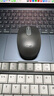 罗技（Logitech）M196 无线蓝牙鼠标 办公鼠标 笔记本商务办公家用 小巧便携 对称手型 石墨灰 实拍图