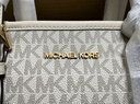 MICHAEL KORS迈克高仕MK Jet Set travel 女士迷你托特包菜篮子 香草白/奶白 278 超小号迷你 实拍图