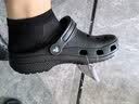 卡骆驰（crocs）经典Clog男女洞洞鞋一脚蹬沙滩鞋 黑色  38  实拍图