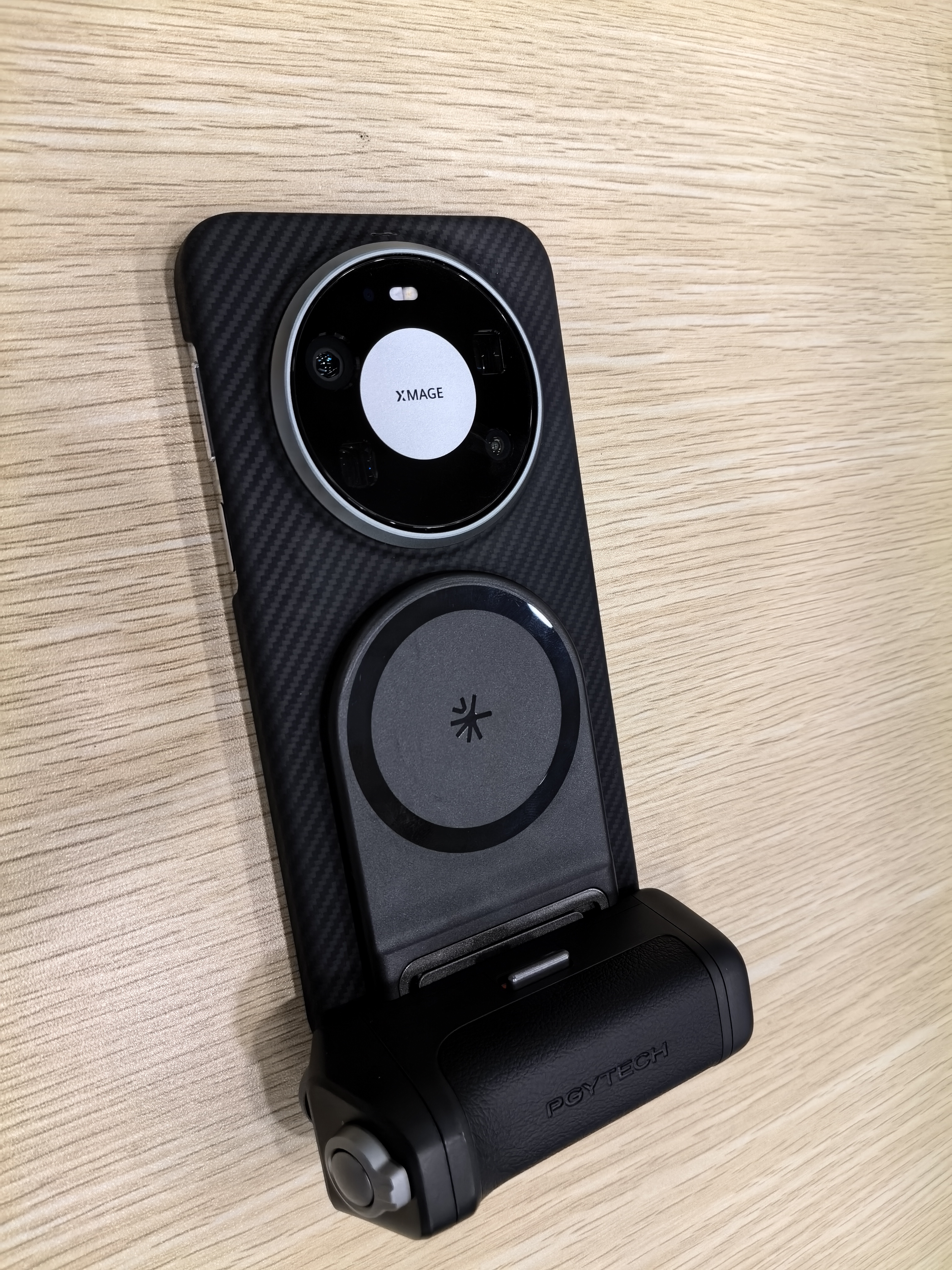 PGYTECH手机摄影手柄MagCam2磁吸手持稳定器可变焦无线遥控助拍器手持自拍vlog多功能旅拍神器 经典黑 实拍图
