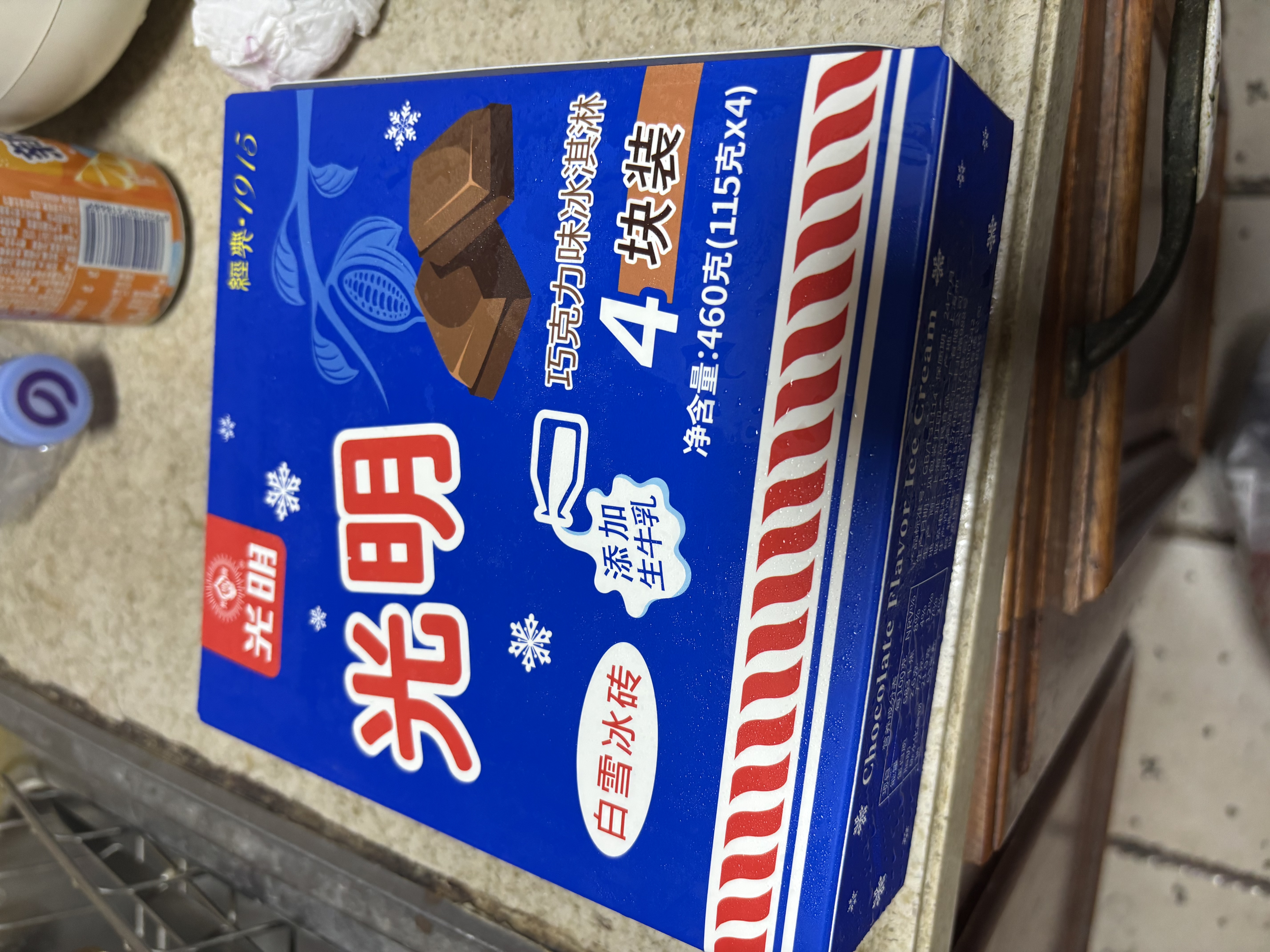 光明牌白雪冰砖115g*4块 巧克力口味 经典中砖奶砖冰淇淋雪糕家庭装 实拍图