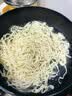 小熊（Bear）面光光花样面食机 新款揉面和面机厨师机 家用全自动小型压面机电动面条机饸烙机饺子皮 YMJ-F01L8 实拍图