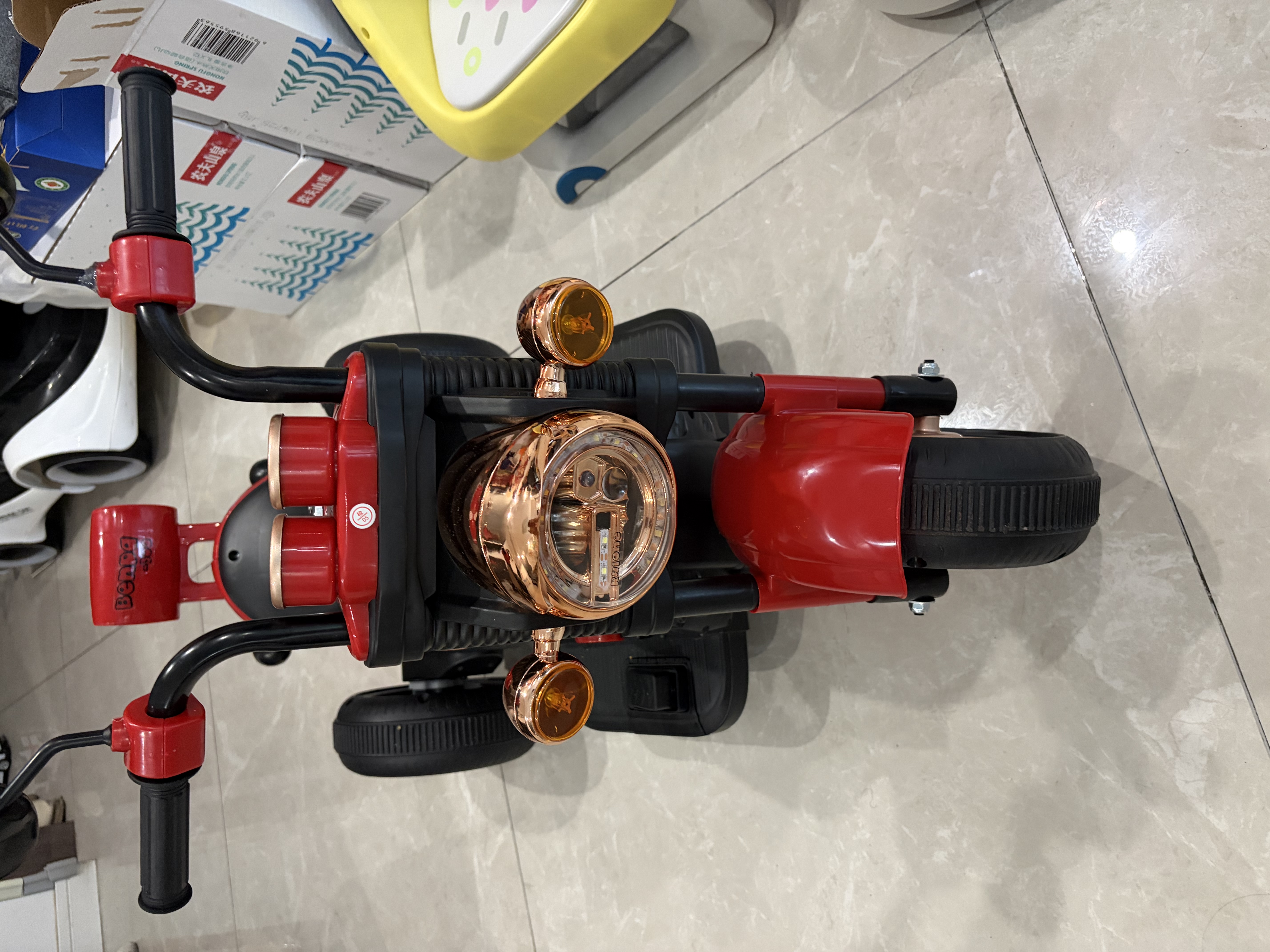 萌天使儿童电动摩托车儿童摩托车3-6岁儿童电动车玩具车可坐人儿童车 高配红|6V10电瓶+双驱 实拍图