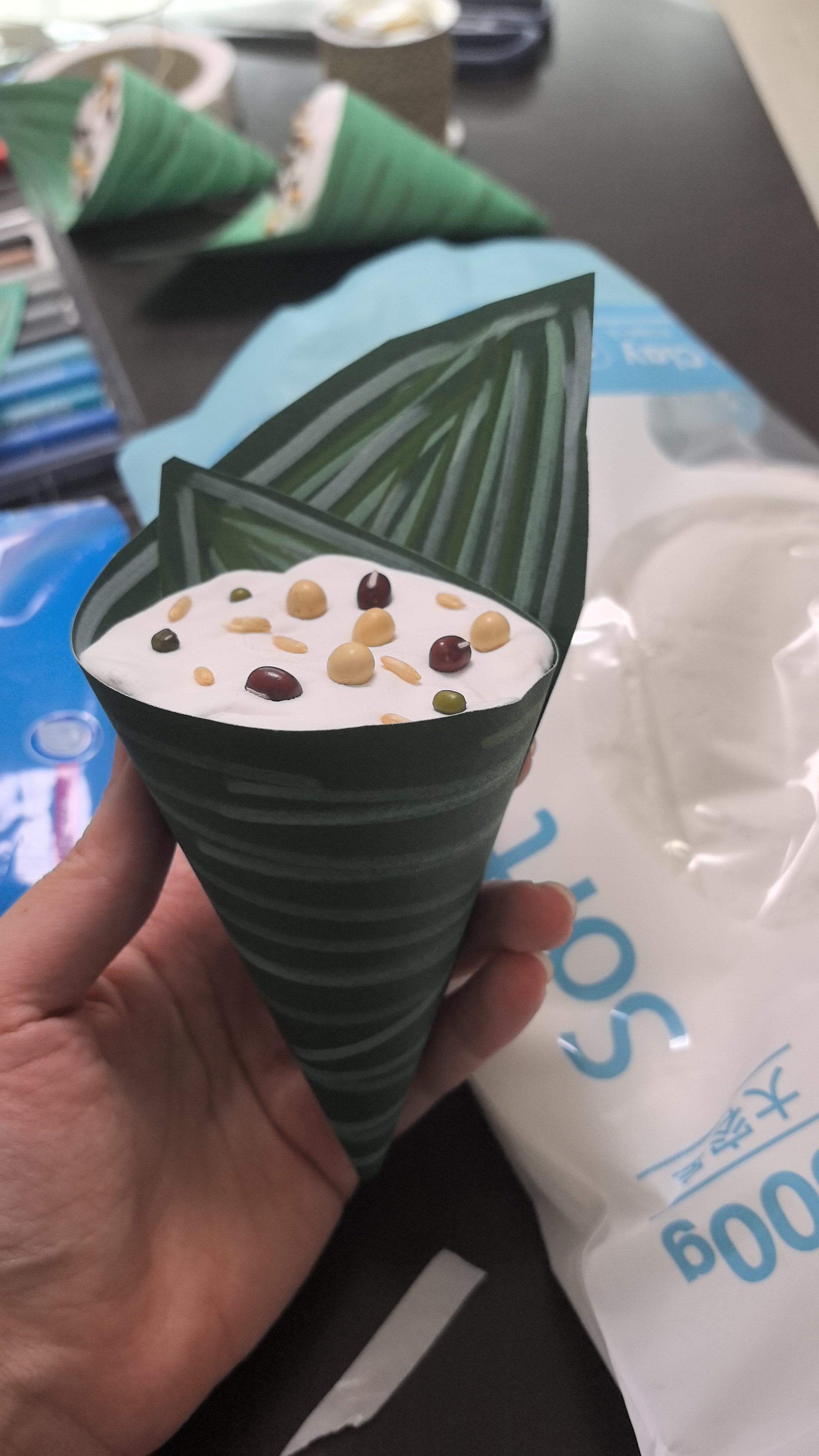 得力(deli)500g大包装超轻粘土 婴幼儿彩泥橡皮泥大份量黏土手工美术DIY玩具 儿童白生日毕业礼物 实拍图