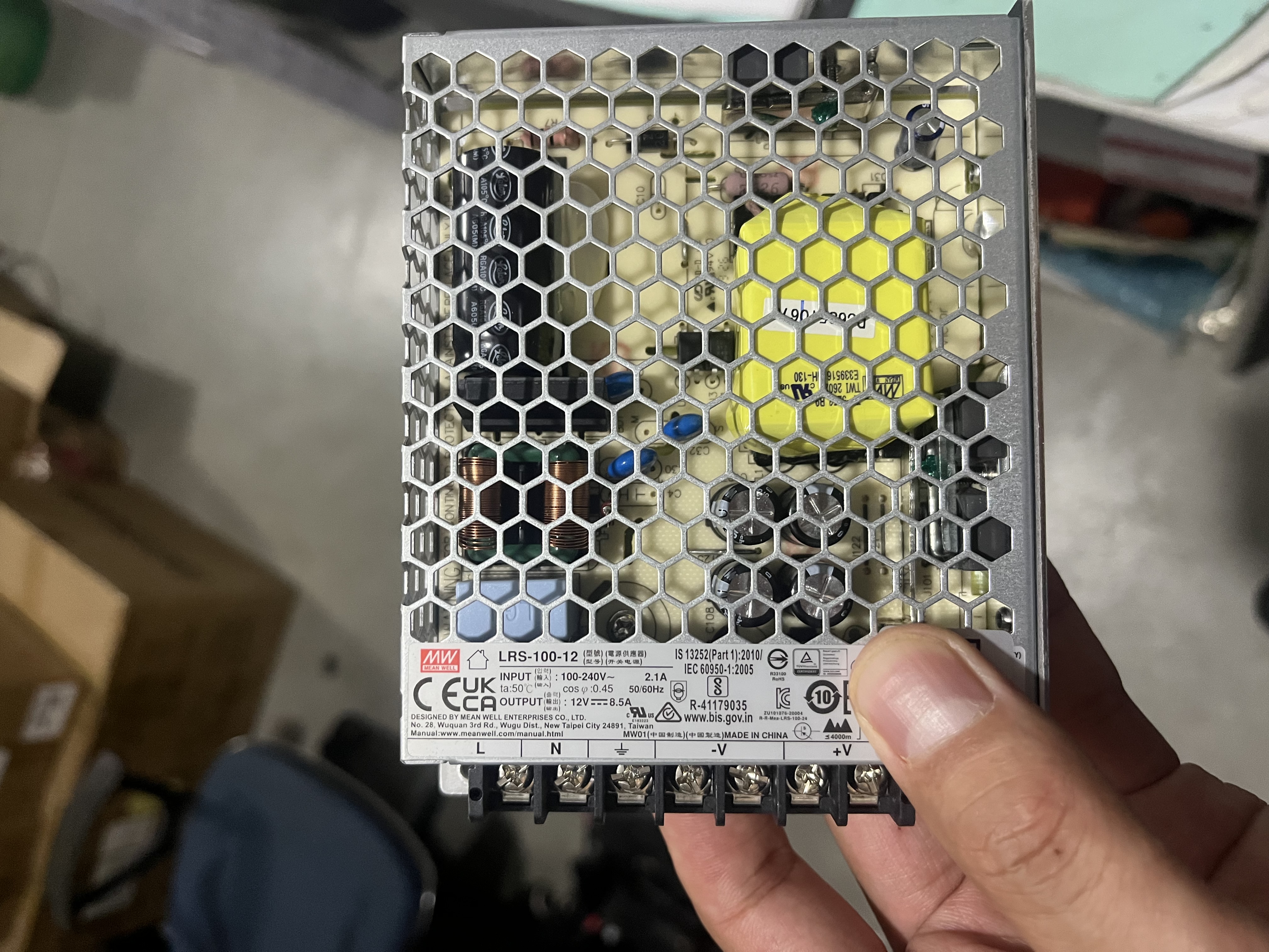 明纬（MEANWELL）LRS-100-12V开关电源100W明纬电源12V8.5A小体积电源模块 实拍图
