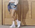 adidas ENTRAP美式校园风运动少年感复古篮球风板鞋男女阿迪达斯 白色/暗银金属/树脂黄   43 实拍图