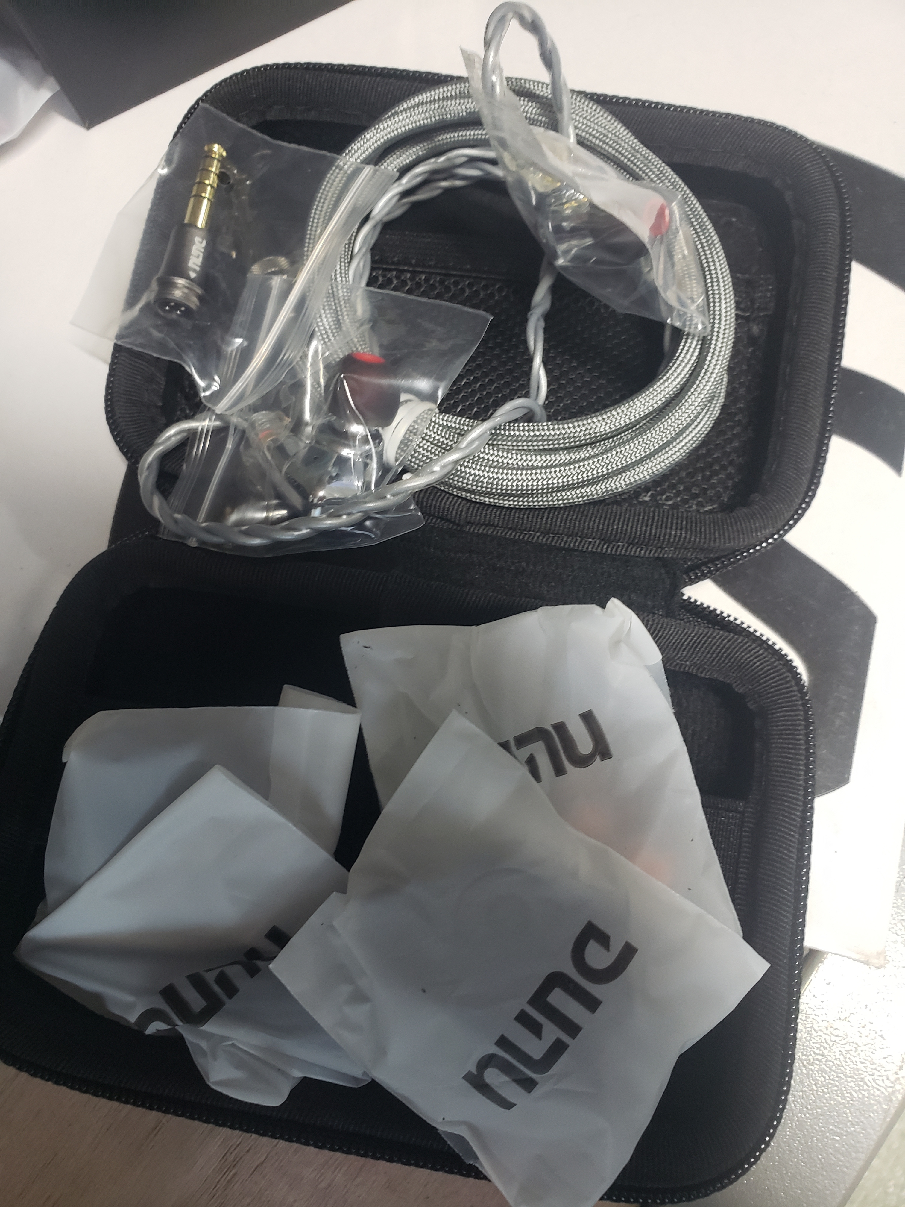 达音科（DUNU）Titan S2音乐有线耳机入耳式HIFI耳塞动圈可换插头系统3.5单端4.4平衡发烧入门高保真有线学生高解 TITAN S2 银色【3.5MM+4.4MM】 + Typec 转接头 实拍图