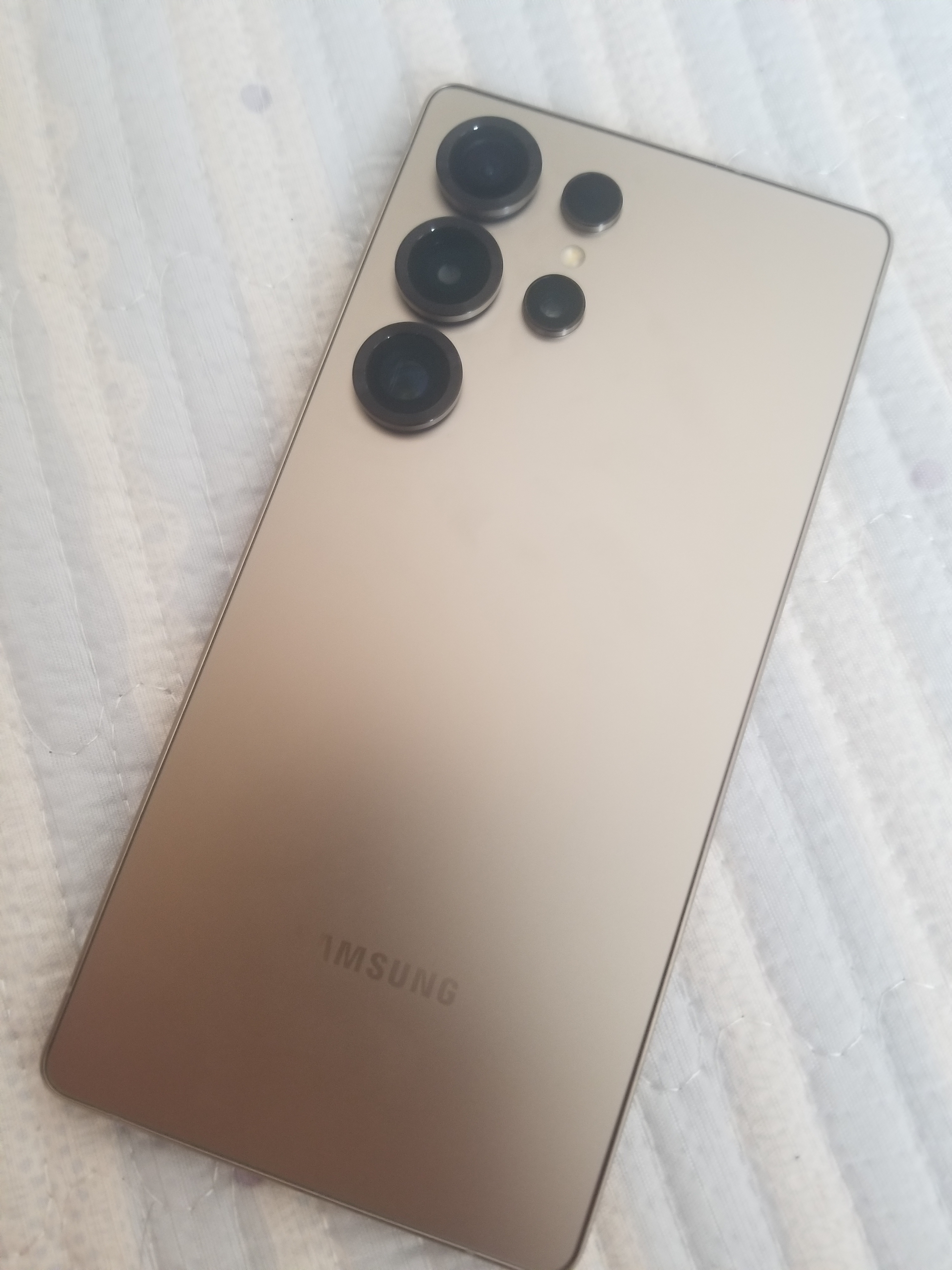 三星（SAMSUNG）Galaxy S25 Ultra 拟人AI助理 手机 2亿像素主摄 视觉影像 骁龙8至尊版移动平台 AI手机 钛雾灰 12GB+256GB 官方标配 实拍图