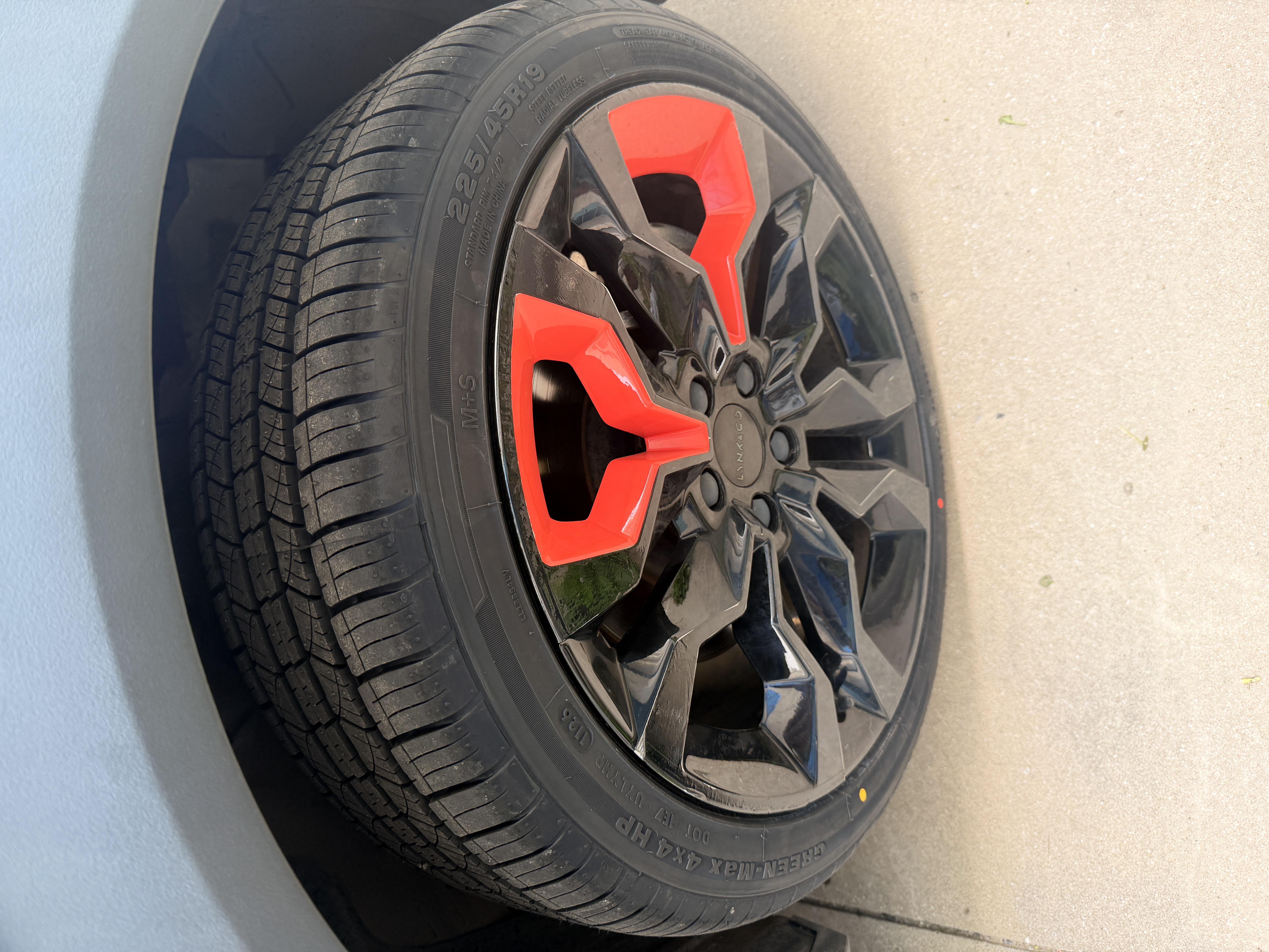 玲珑轮胎汽车轮胎225/45R19 92V绿行GREEN-Max 4X4HP原配奔腾T77 B70/欧尚 实拍图