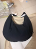 lululemon丨Pleated 女士单肩包 LW9EJRS 黑色 O/S 实拍图