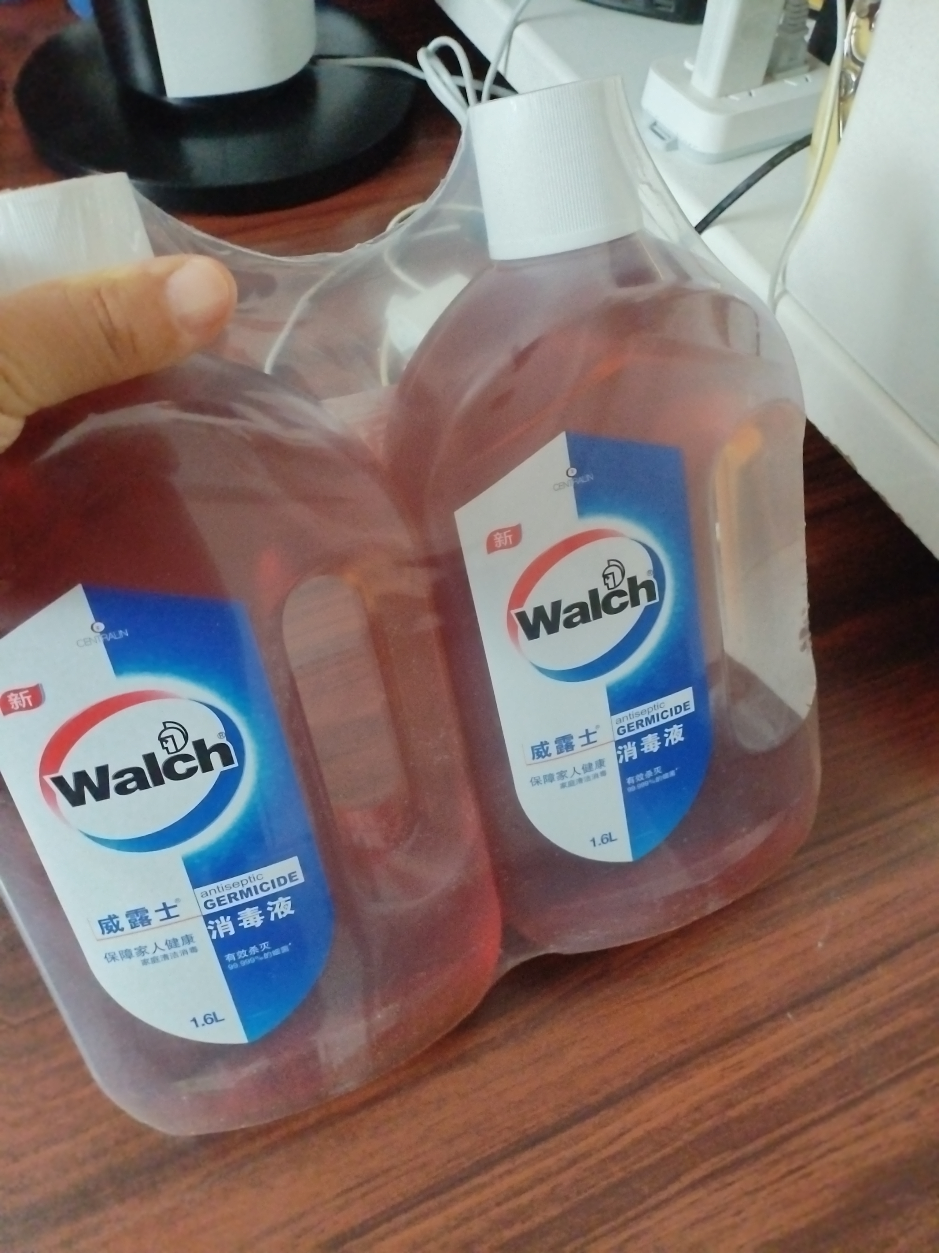 威露士（Walch）消毒液1.6Lx2 衣物除菌液消毒水杀菌非84酒精可配洗衣液衣物混洗 实拍图