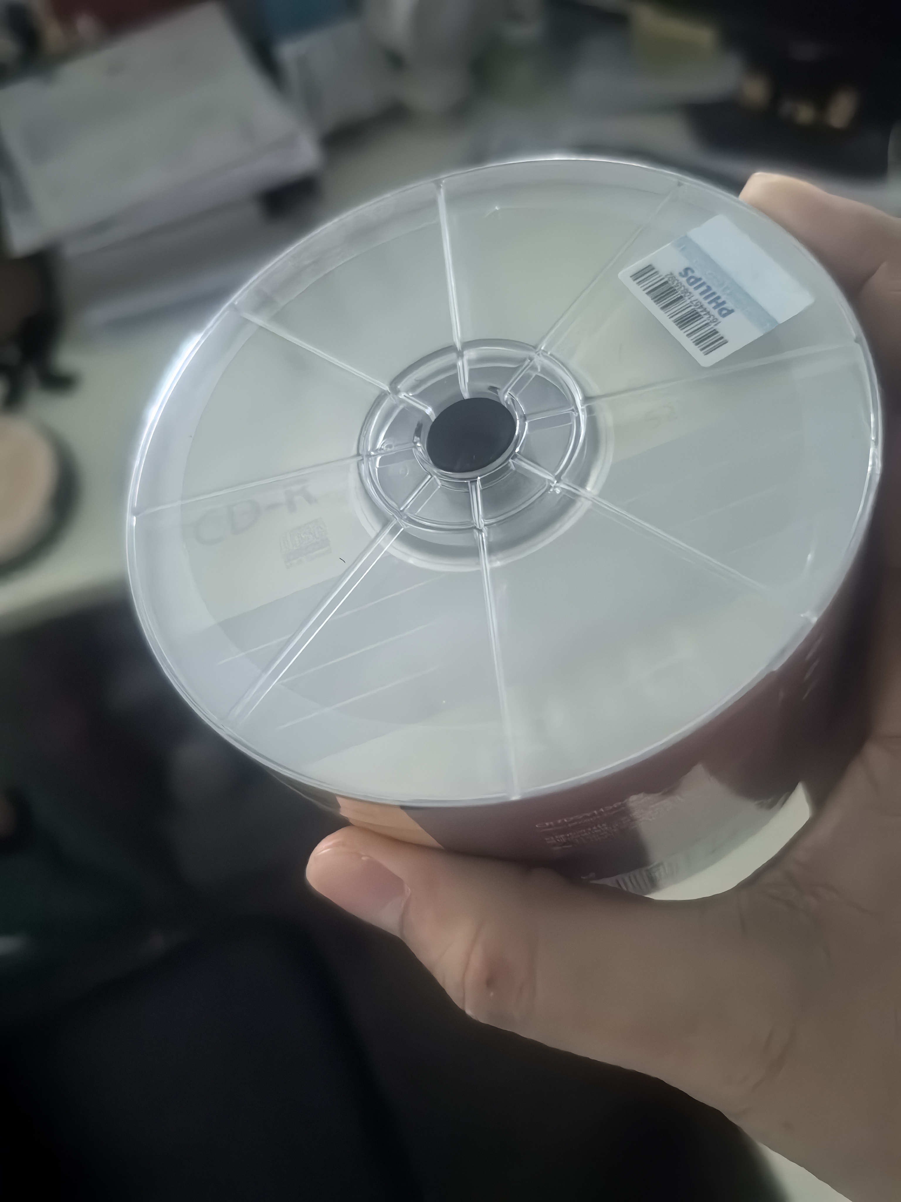 飞利浦（PHILIPS）CD-R光盘 刻录盘 空白光盘 刻录光盘 光碟 52速700M 乖乖桶 桶装50片 实拍图