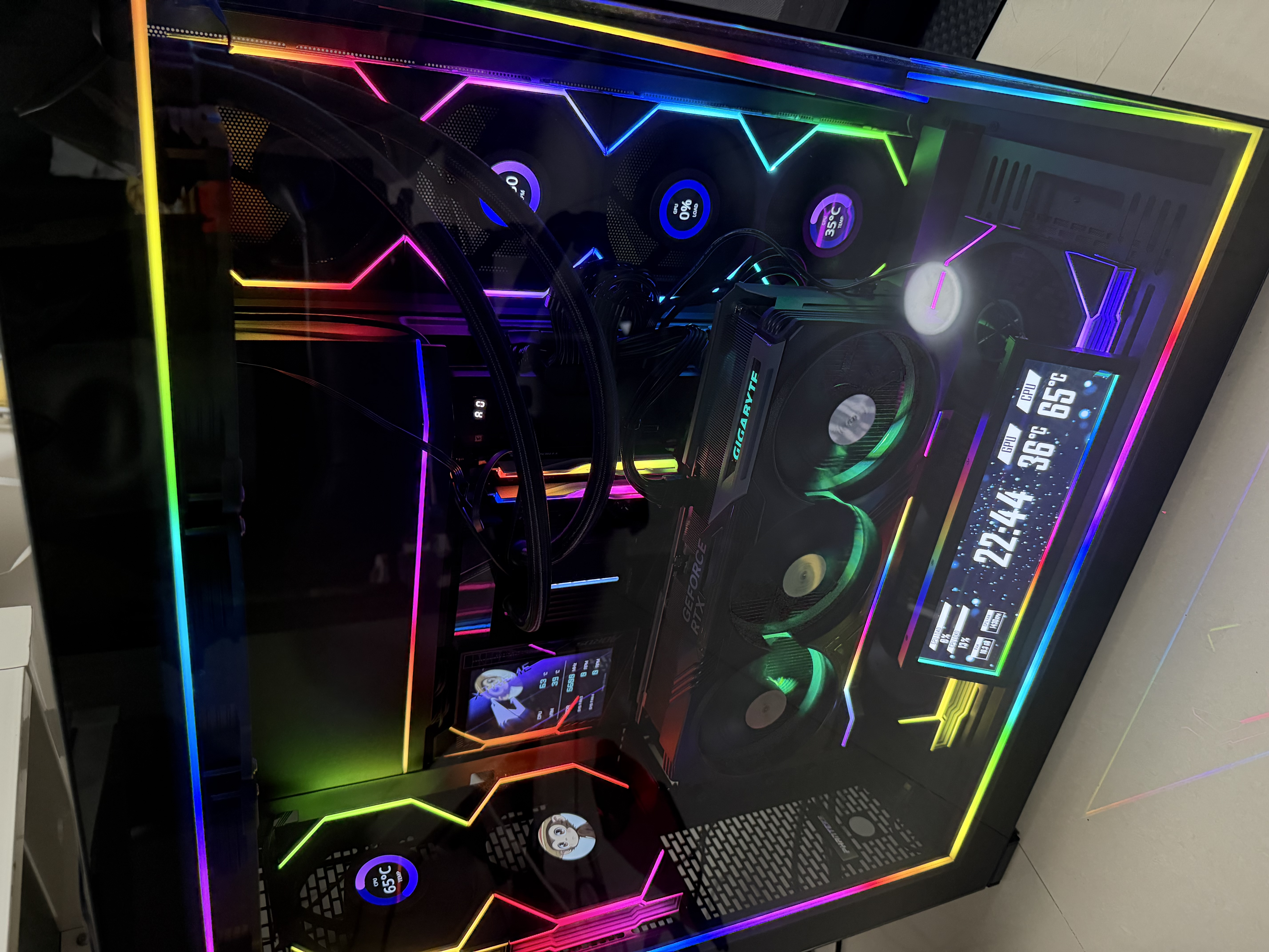 美商海盗船HX1500i 智能电源 1500W 白金认证 ATX 3.1/全日系电容/PCle5.1/双12V-2x6 支持5090/9070显卡 实拍图
