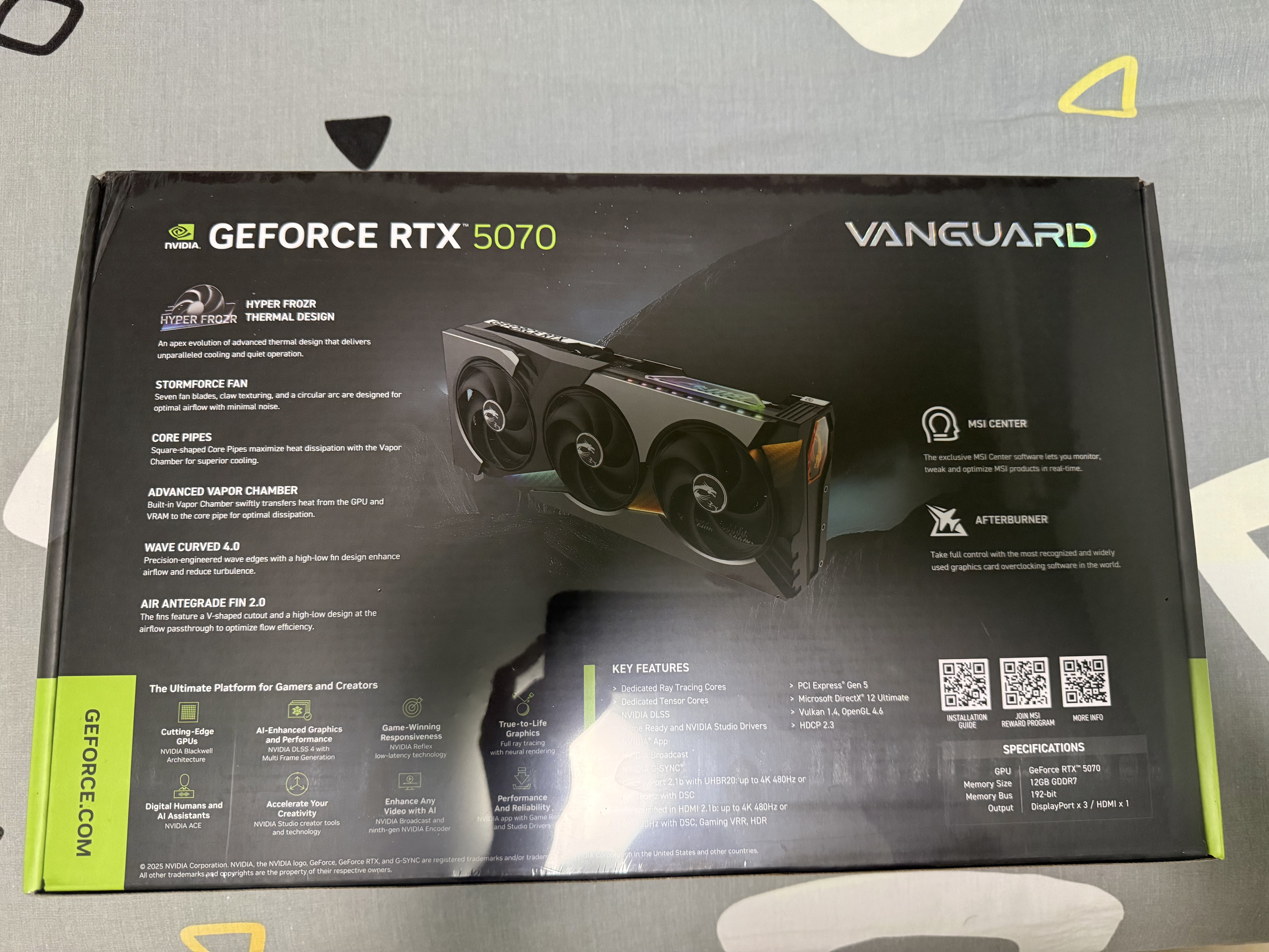 微星（MSI）神龙 GeForce RTX 5070 12G VANGUARD SOC AI游戏设计剪辑OpenClaw本地部署显卡 实拍图