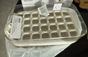 ecoco按压冰块模具冰格制冰盒带盖自动注水自制冰箱冻冰块模具E2315白 实拍图
