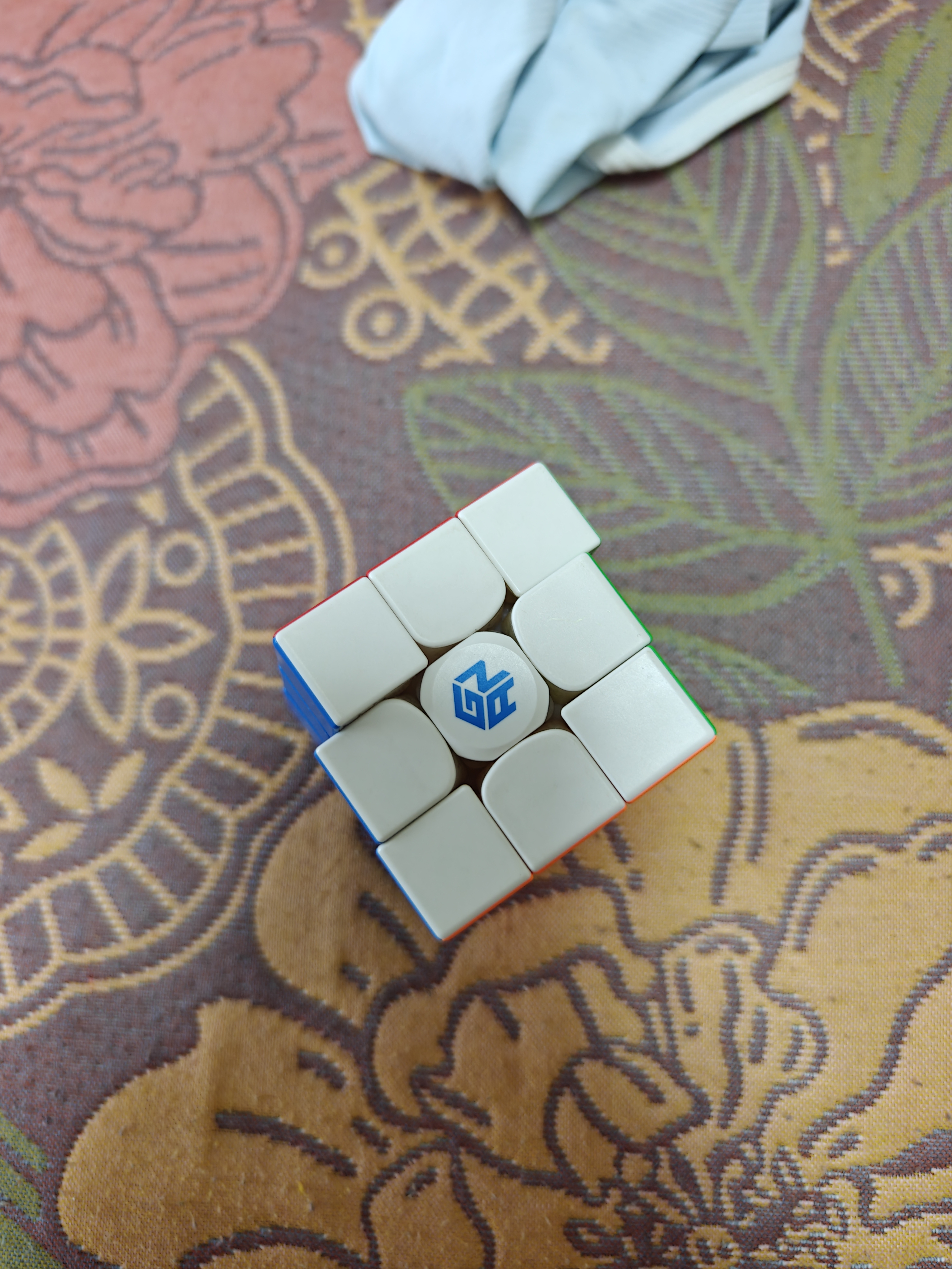 GAN魔方三阶儿童益智玩具速拧无磁专业比赛初学者减压生日礼物356RS2 实拍图