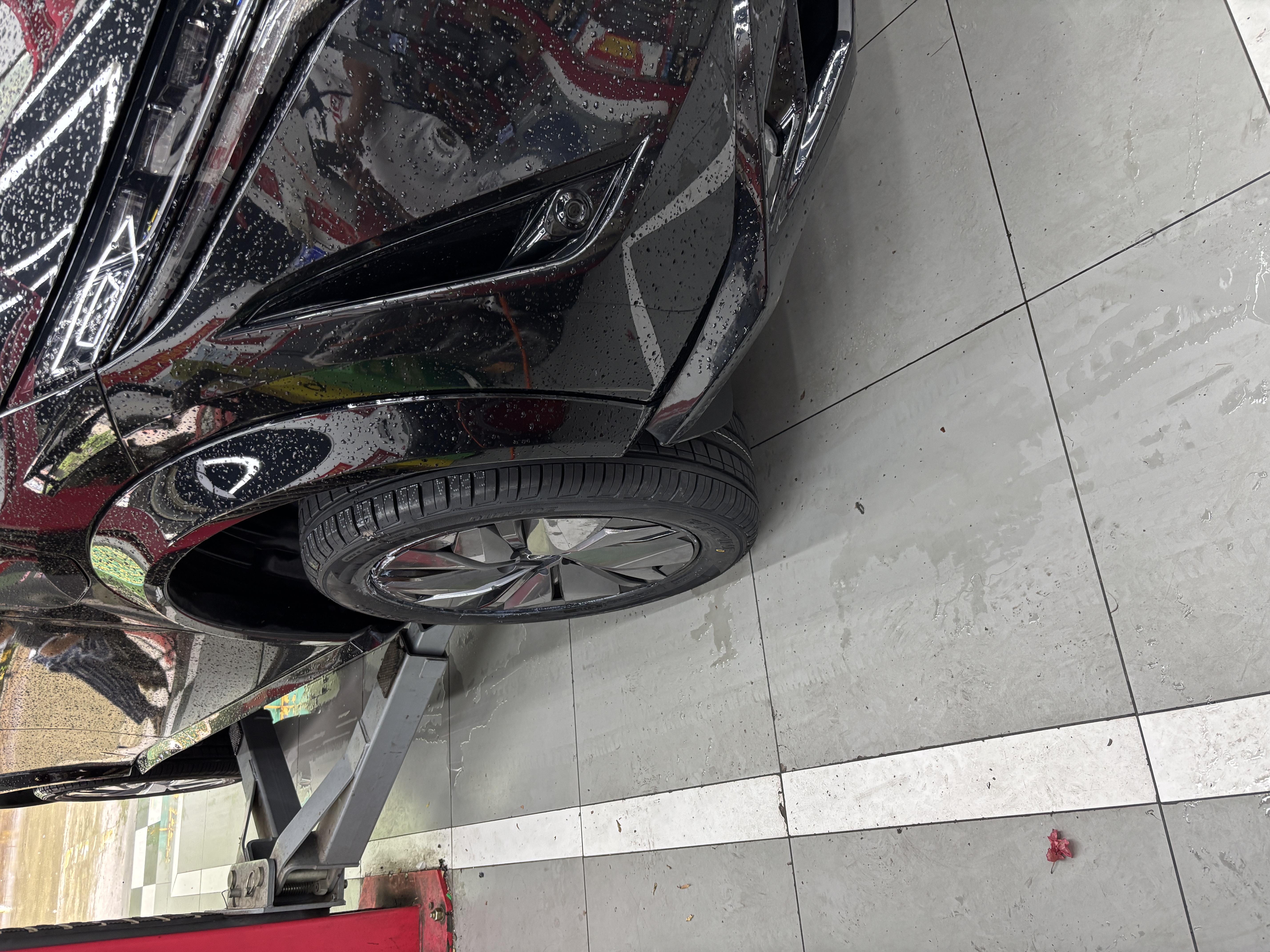 富神（FORTUNE）汽车轮胎 235/55R19 105W FSR 303运动操控 哈弗/威兰达/CRV 实拍图
