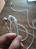 唱吧小巨蛋有线K歌耳机E10自带耳返手机麦克风话筒专业录音直播耳麦声卡一体适用于苹果华为 雪釉白 实拍图