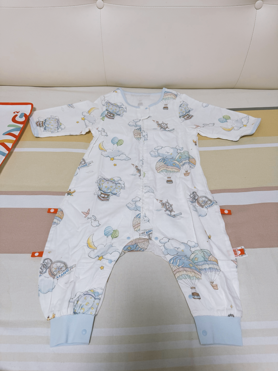 良良（liangliang）婴儿睡袋儿童夏季薄款竹棉纱布分腿宝宝护肚子防踢被四季通用 奇幻之旅-低敏·竹棉纱【前4后2 室温25-30℃】 L（建议参考身高80-95CM） 实拍图