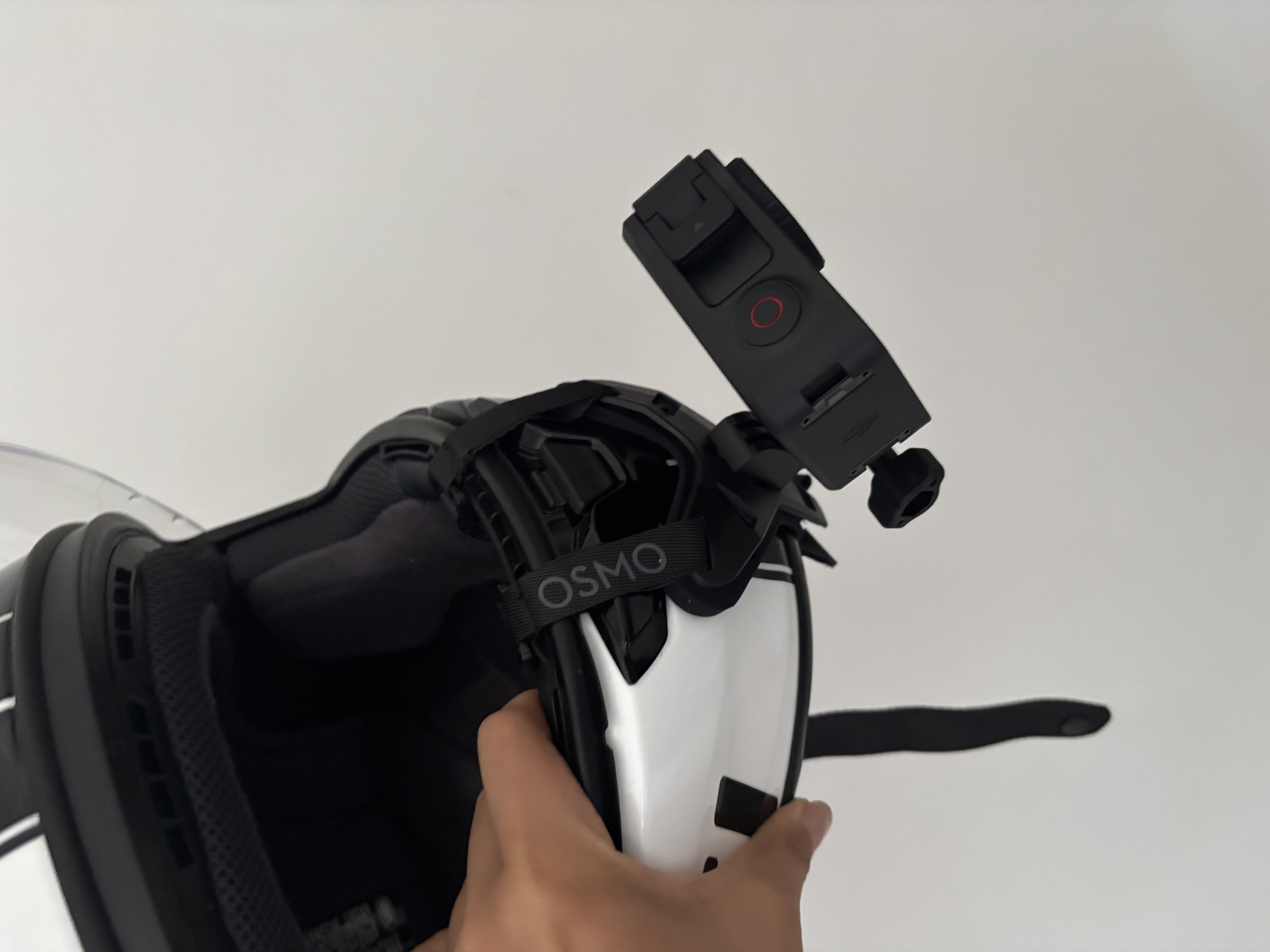 大疆 DJI Osmo Action 头盔下巴配件 Osmo Nano/360/Action 6/5 Pro/4/3/2 配件 实拍图