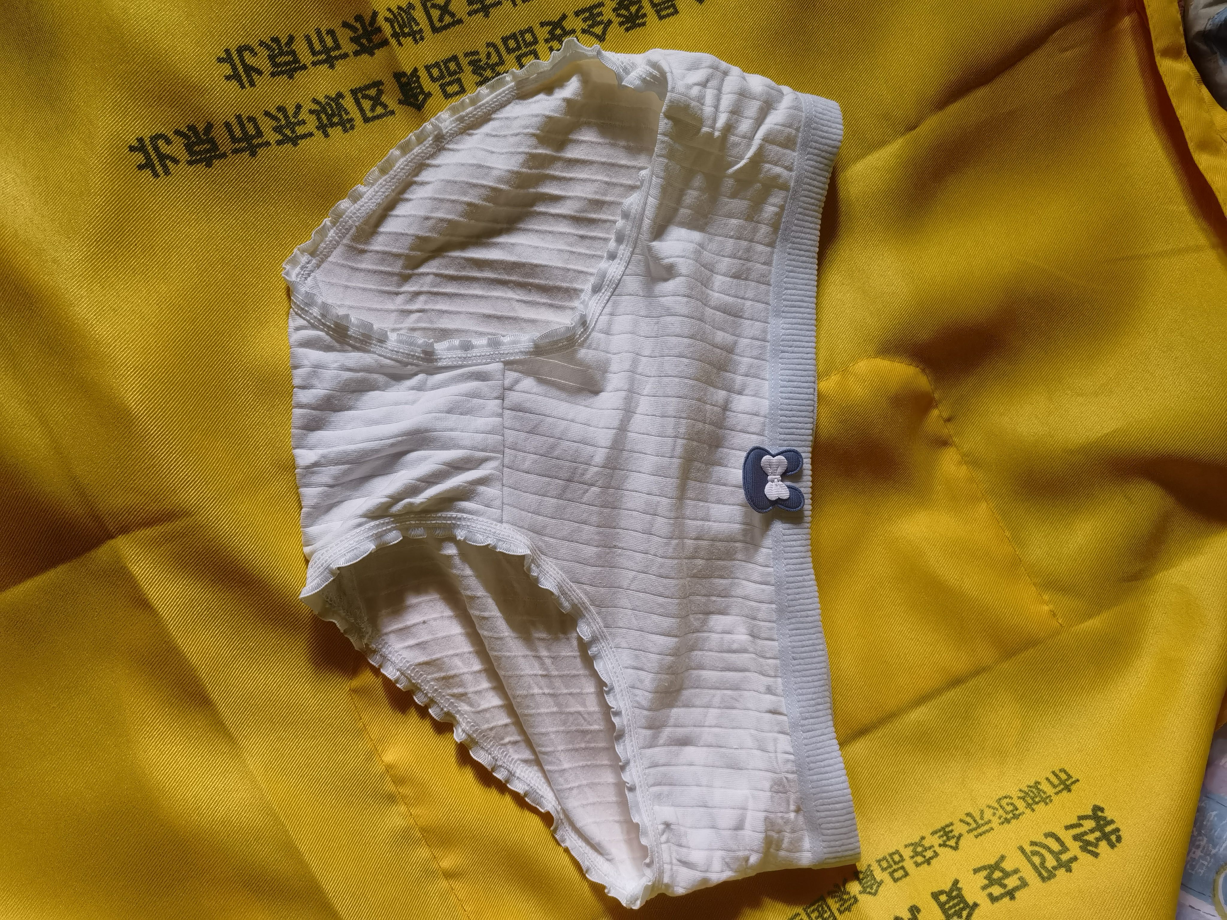 纯棉内裤女7A抗菌100%全棉内档收腹舒适透气无痕少女中腰三角裤 1条-随机色彩 XL （120-140斤） 实拍图