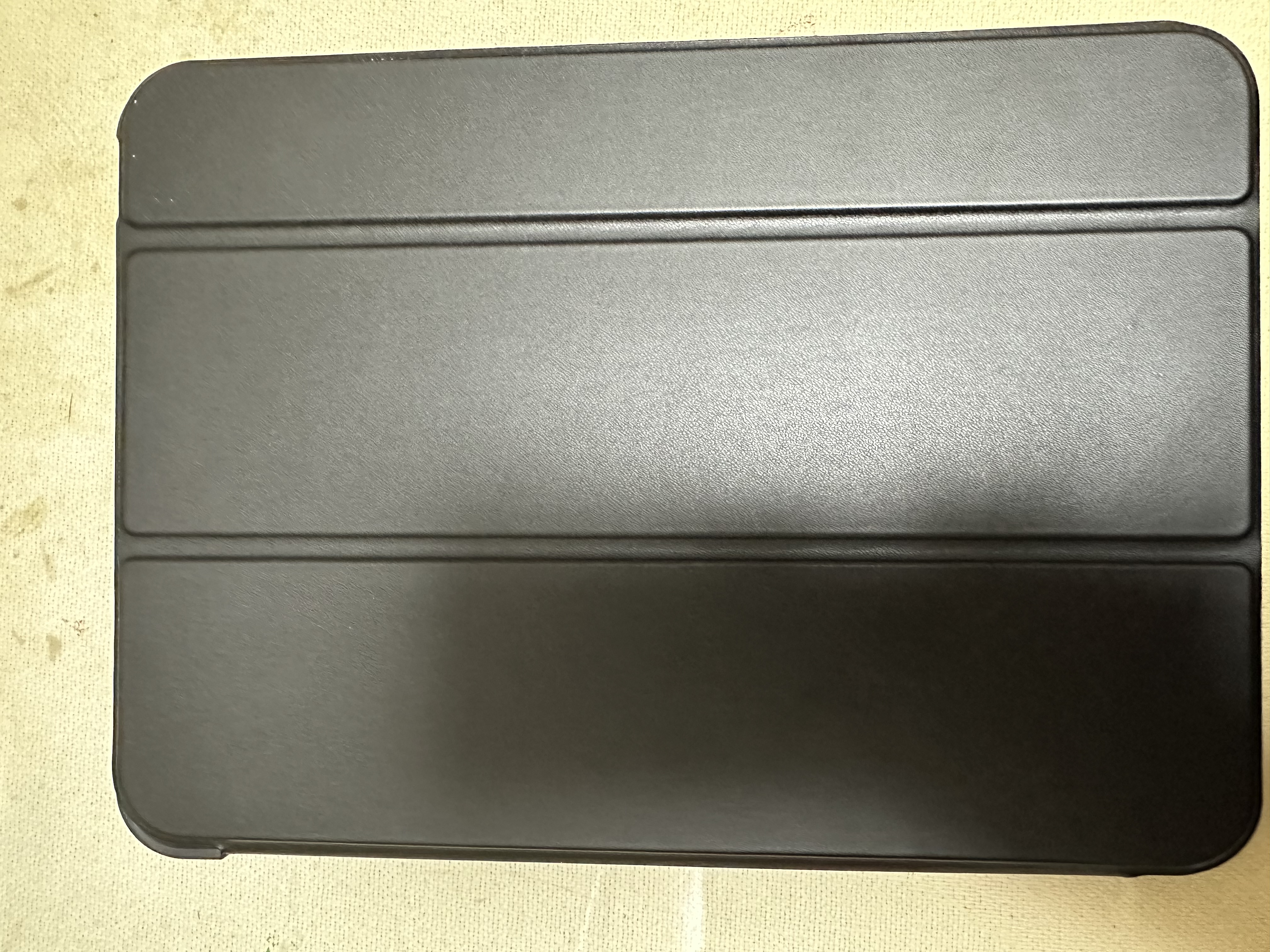 毕亚兹适用ipad11/10保护壳2025/22款A16芯片苹果平板电脑11英寸保护套三折全包智能休眠 PB382-尊贵黑 实拍图