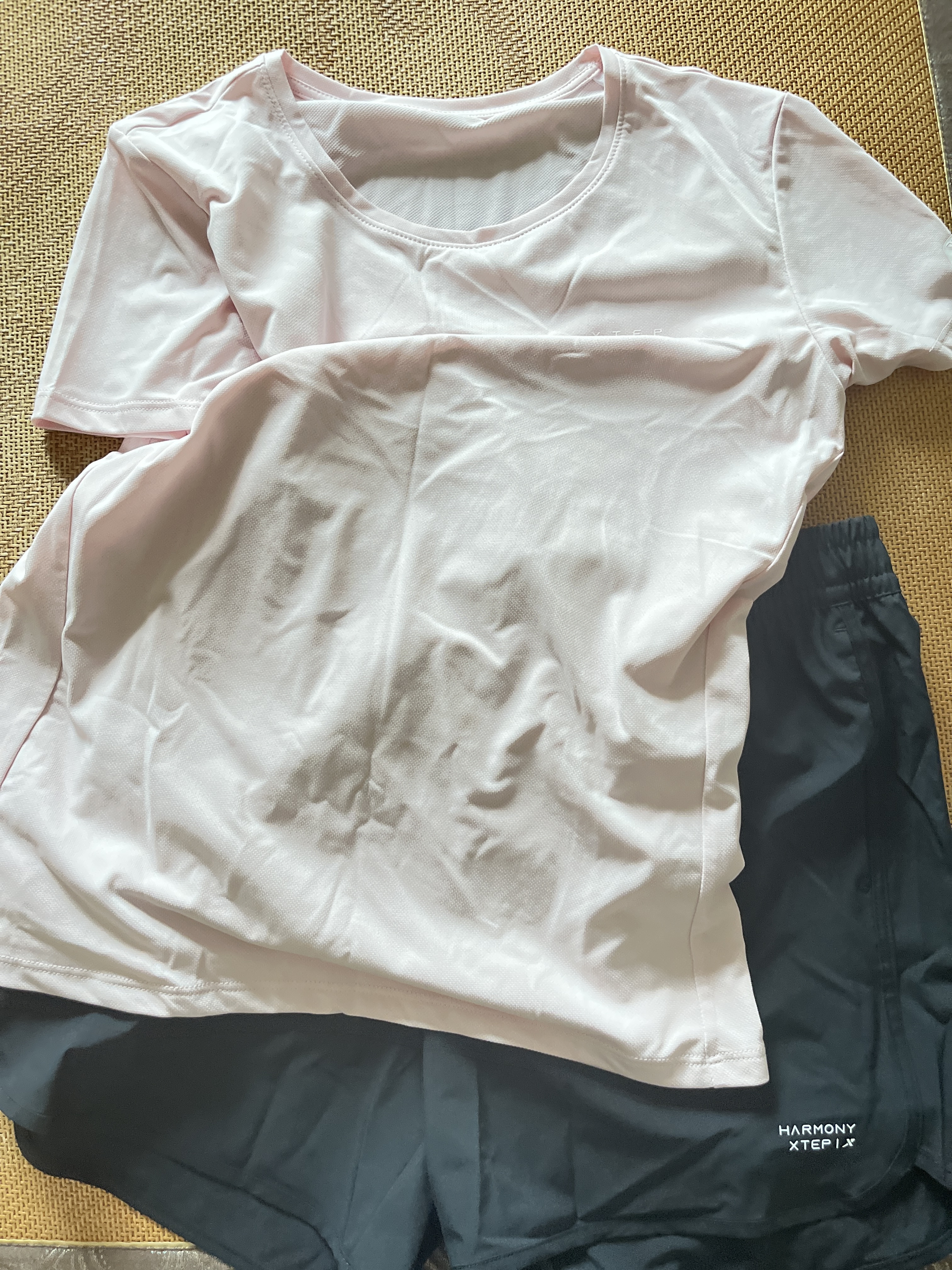 特步速干运动套装女夏季短袖短t短裤五分裤体考体测跑步服羽毛球服 实拍图