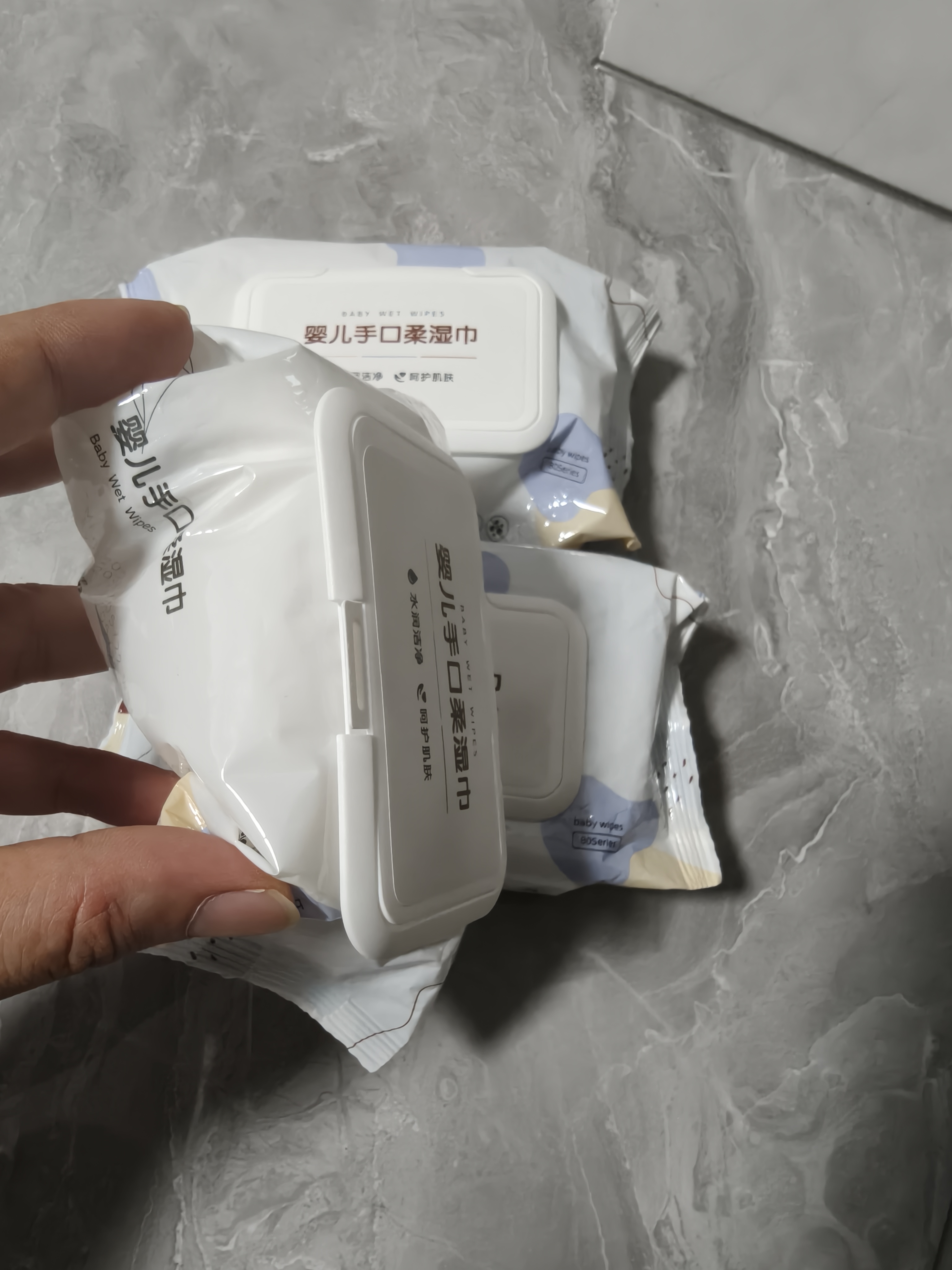 【新人专享限时特惠】家用婴儿湿巾专用大包母婴洗脸湿纸巾清洁儿童手口湿巾 手口湿巾【80抽】3包 实拍图